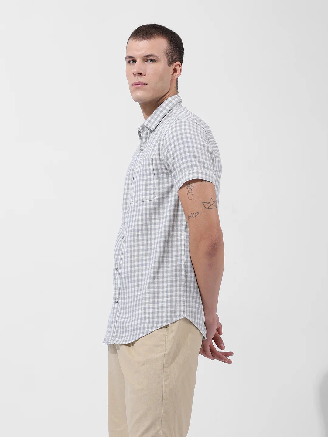 Men's Grey Slim Fit Checked Casual Shirt - Image 2