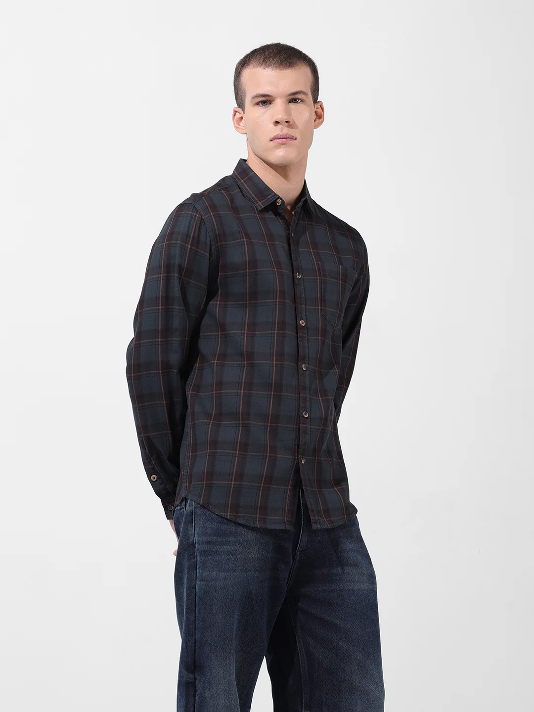 Men's Olive Slim Fit Checked Casual Shirt - Image 2