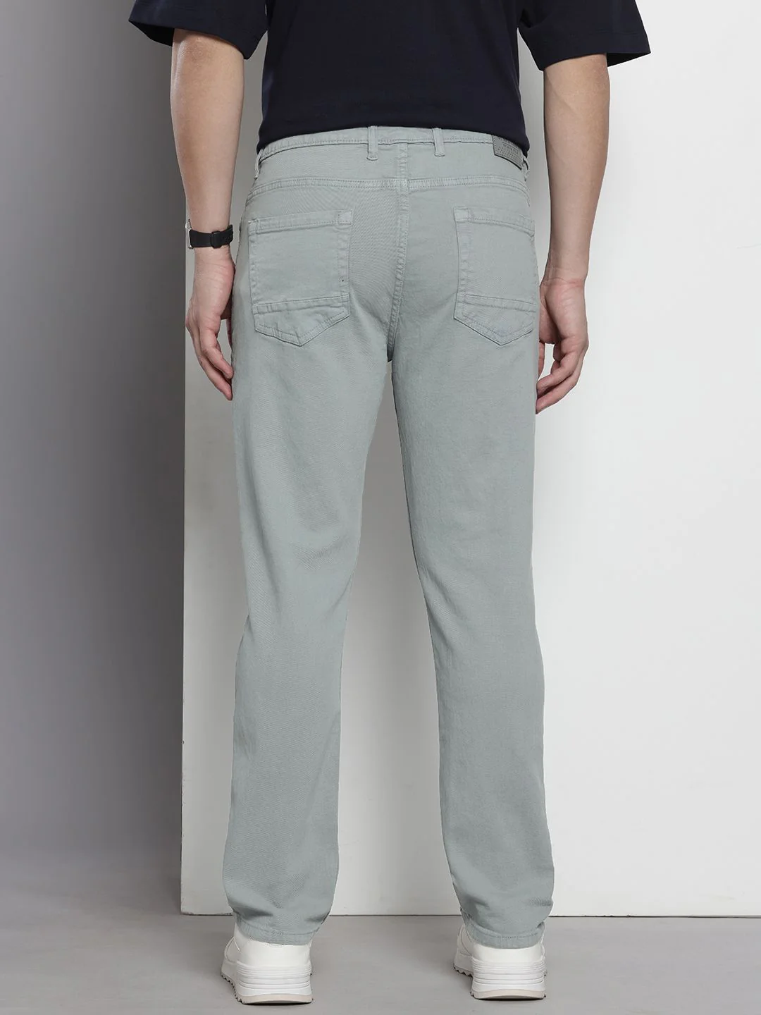 Men's Grey Slim Fit Solid Casual Jeans - Image 3