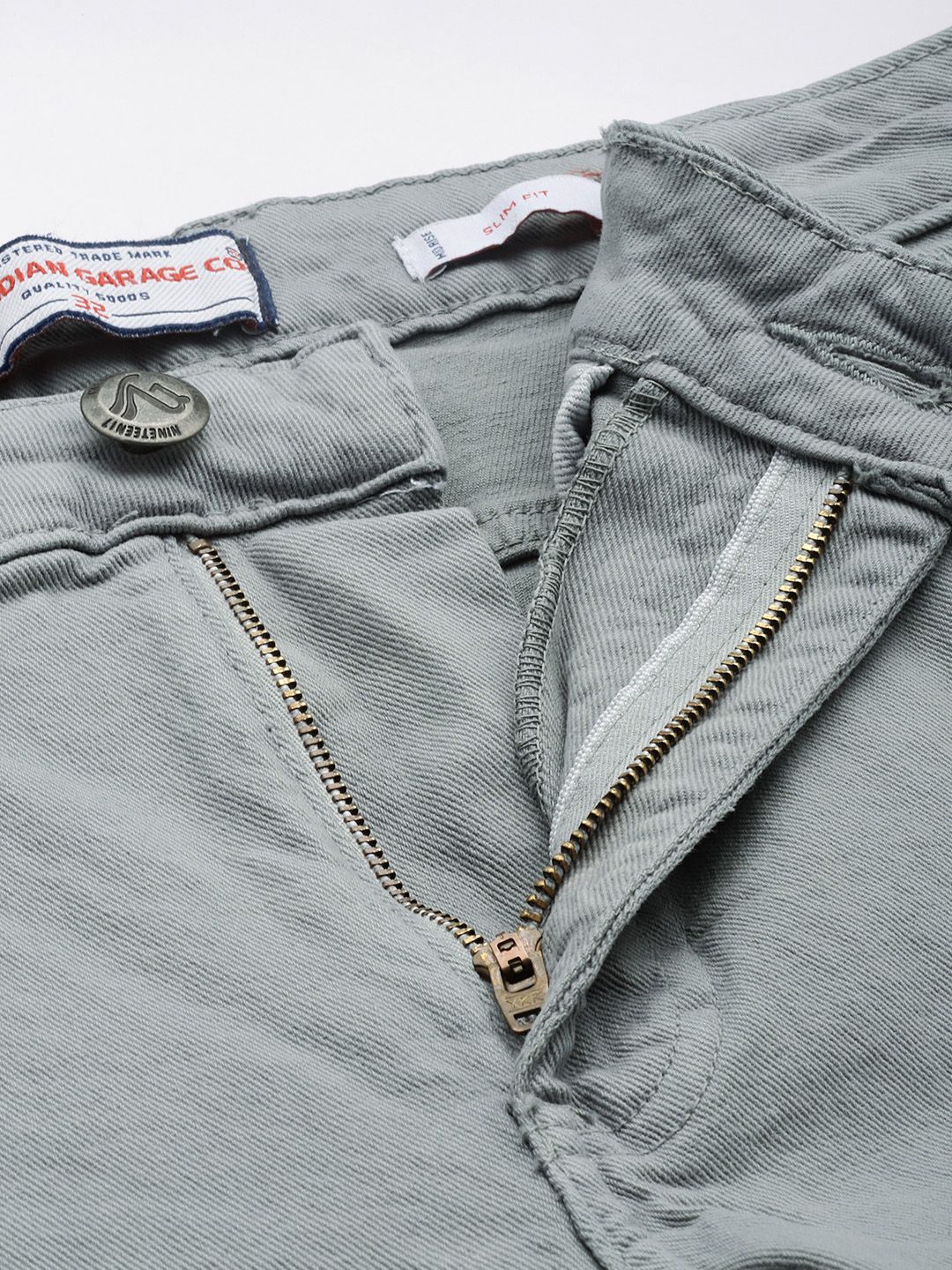 Men's Grey Slim Fit Solid Casual Jeans - Image 5