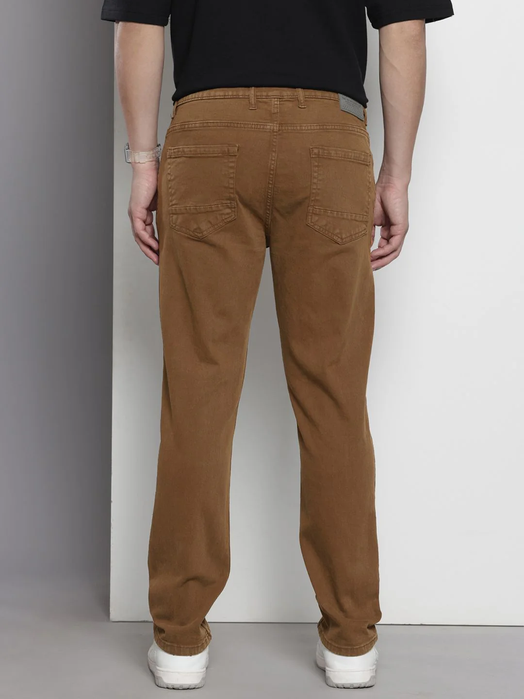 Men's Brown Slim Fit Solid Casual Jeans - Image 3