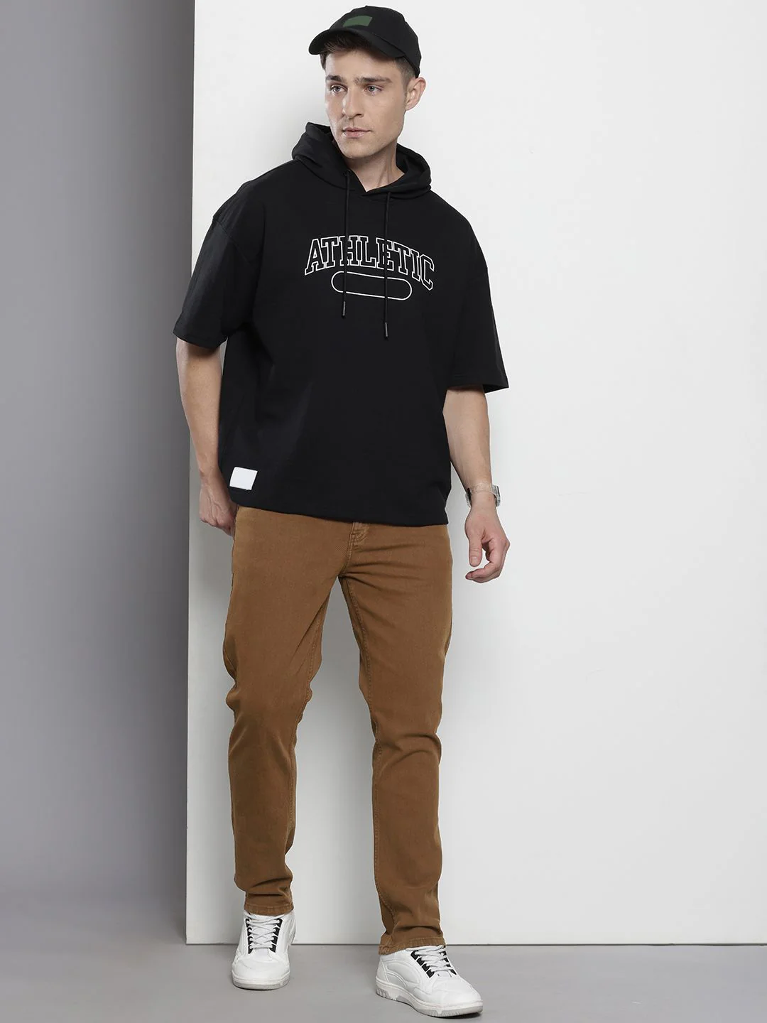 Men's Brown Slim Fit Solid Casual Jeans - Image 4