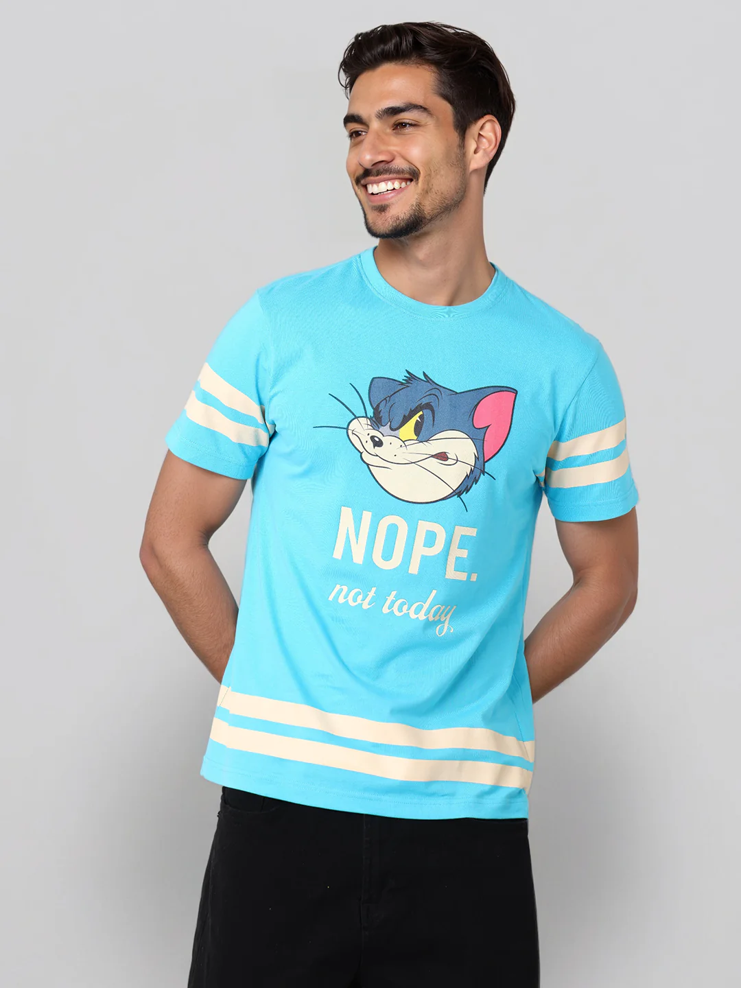 Men's Typography Printed Raw Edge Slim Fit T-shirt - Image 2