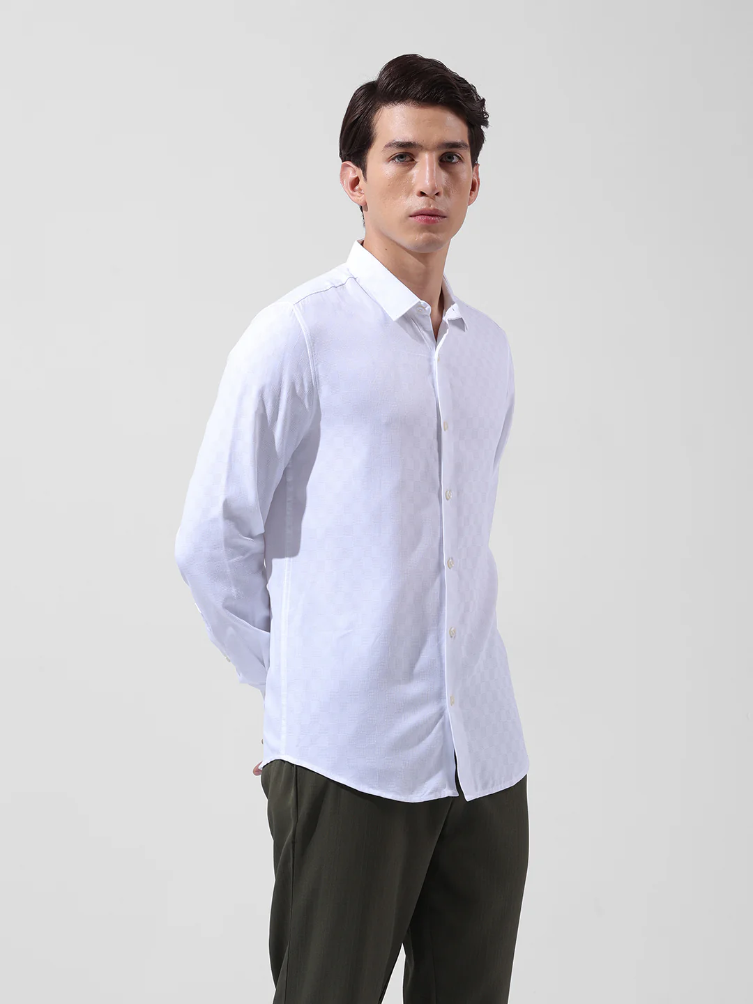 Men's White Slim Fit Textured Party Wear Shirt - Image 4