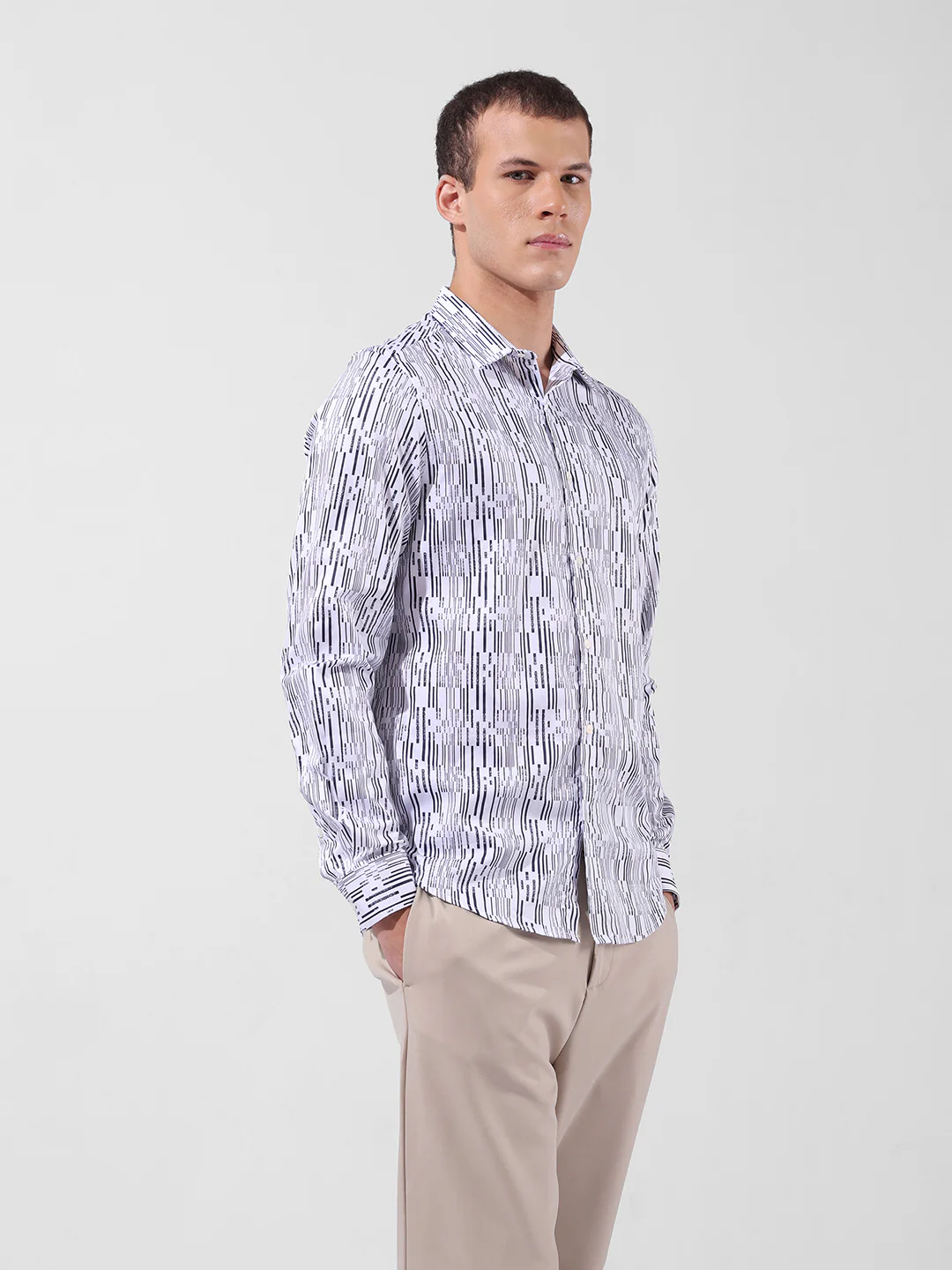 Men's White Slim Fit Printed Party Wear Shirt - Image 2