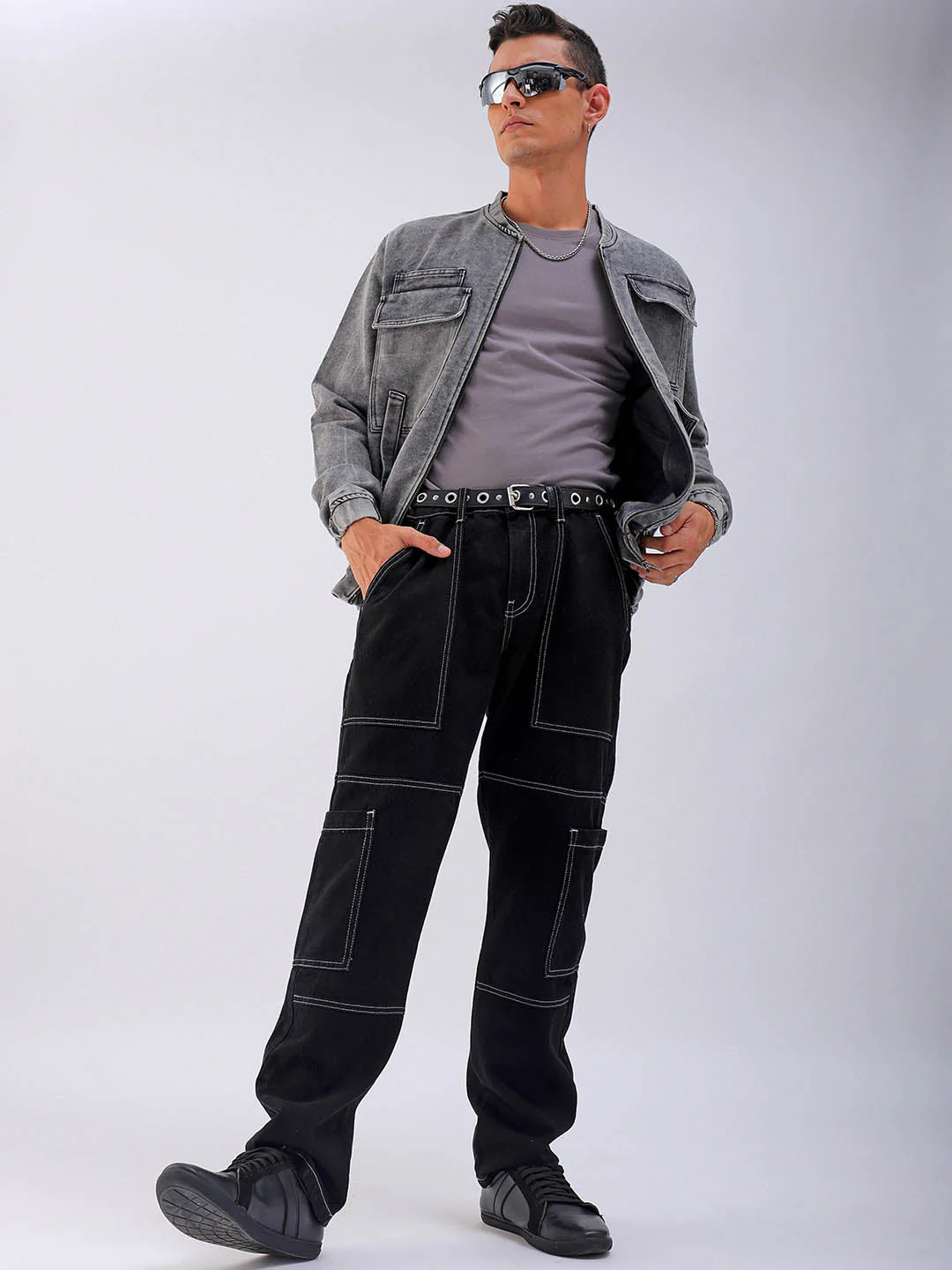 Men's Black Dad Fit Solid Utility Jeans - Image 2