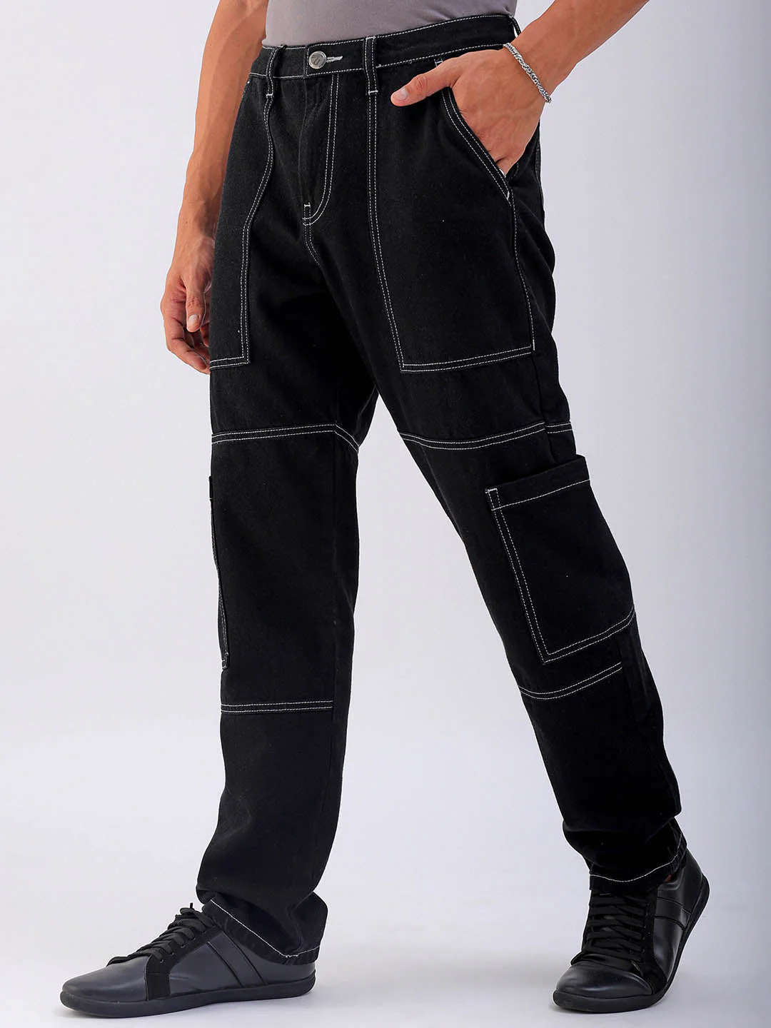 Men's Black Dad Fit Solid Utility Jeans - Image 3