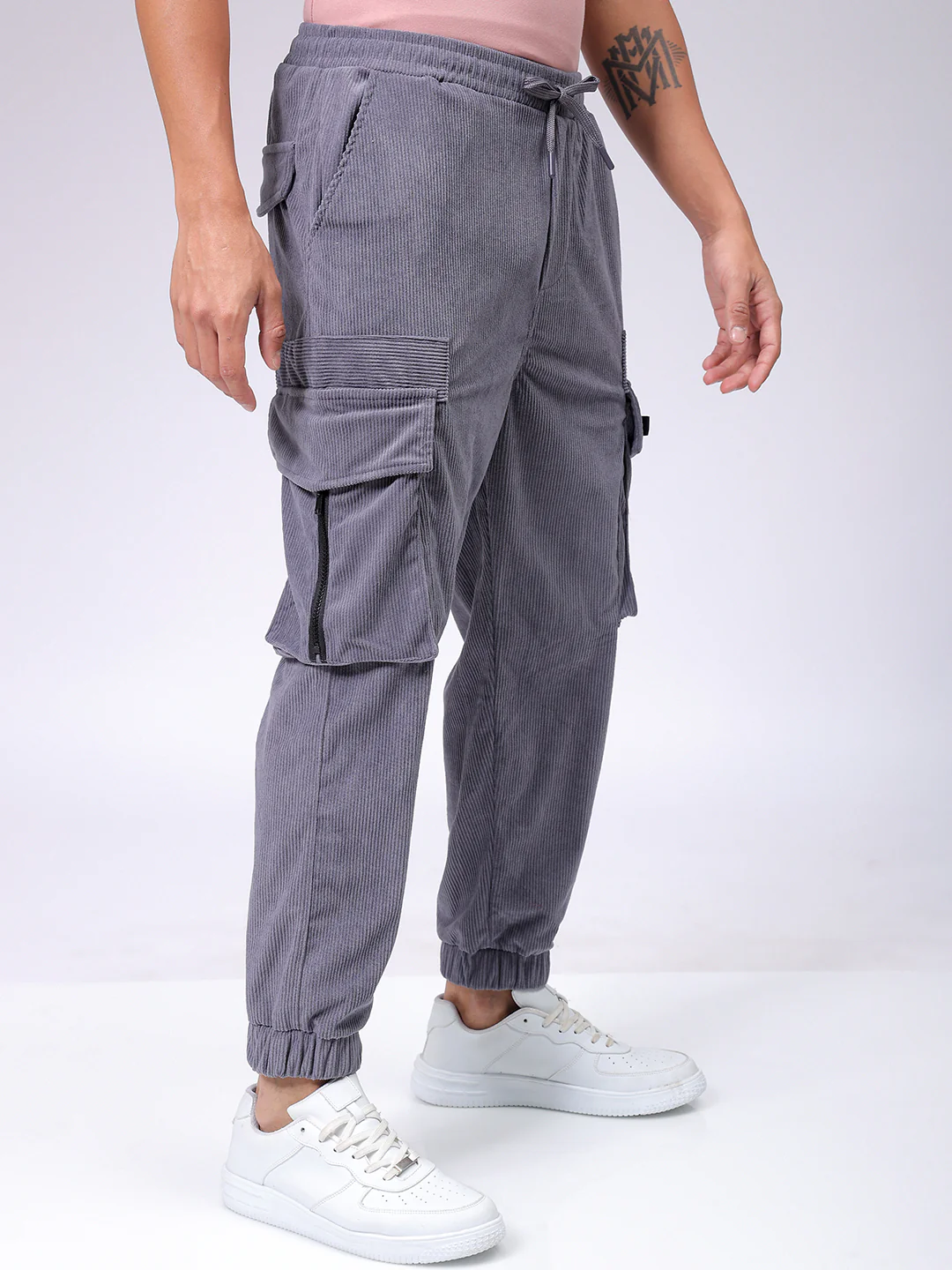 Men's Steel grey Loose Fit Textured Utility Jogger - Image 3