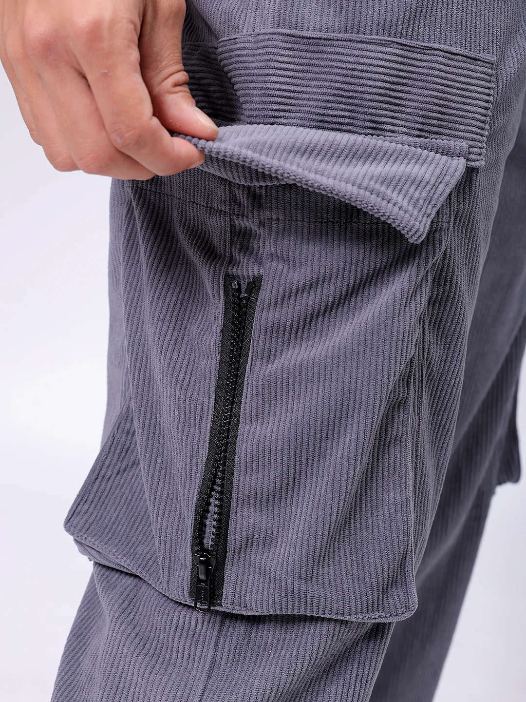 Men's Steel grey Loose Fit Textured Utility Jogger - Image 8