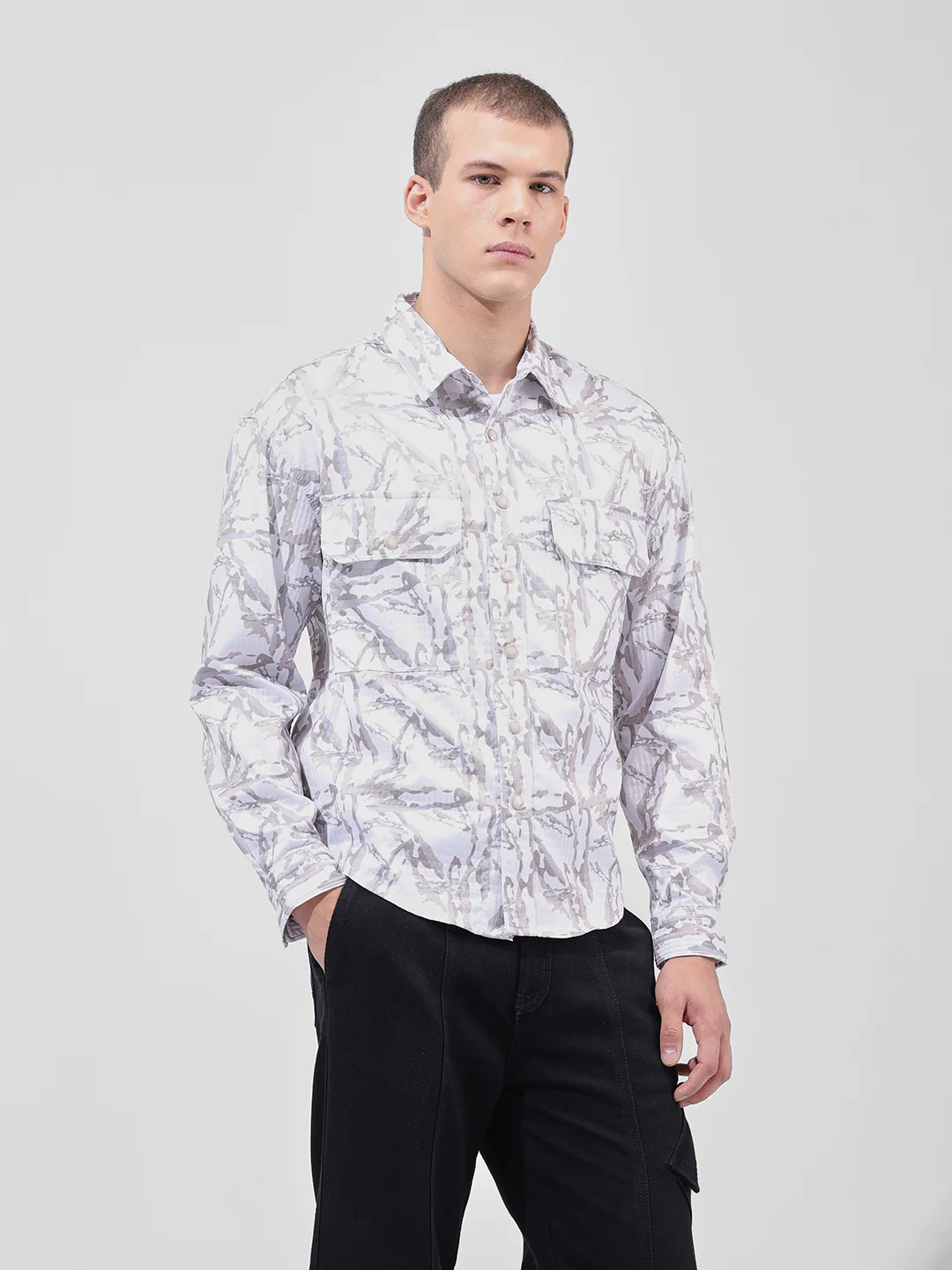 Men's Off White Regular Fit Printed Textured Shirt - Image 2
