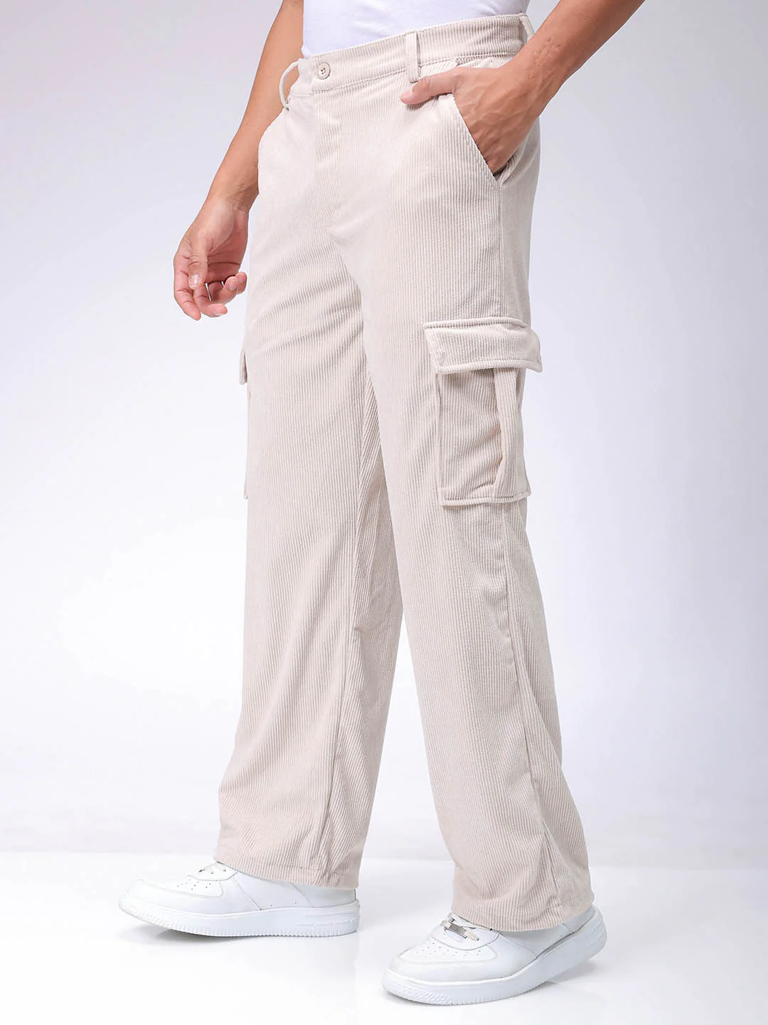 Men's Off White Baggy Fit Textured Utility Cargo - Image 3