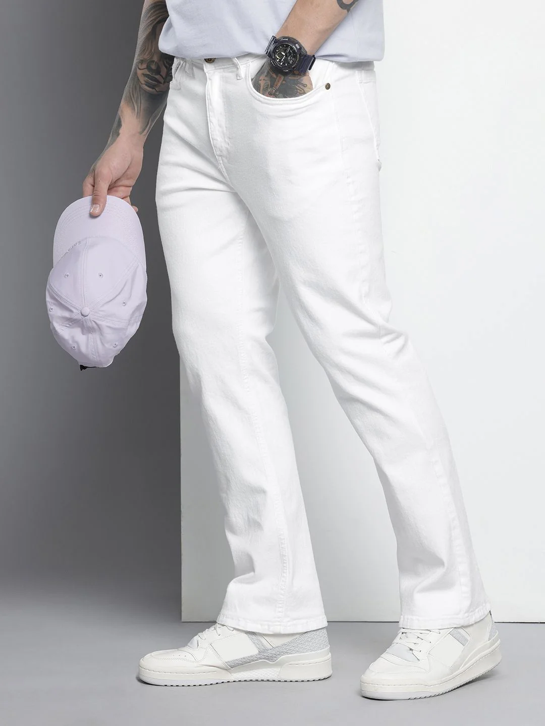 Men's White Slim Fit Solid Casual Jeans - Image 2