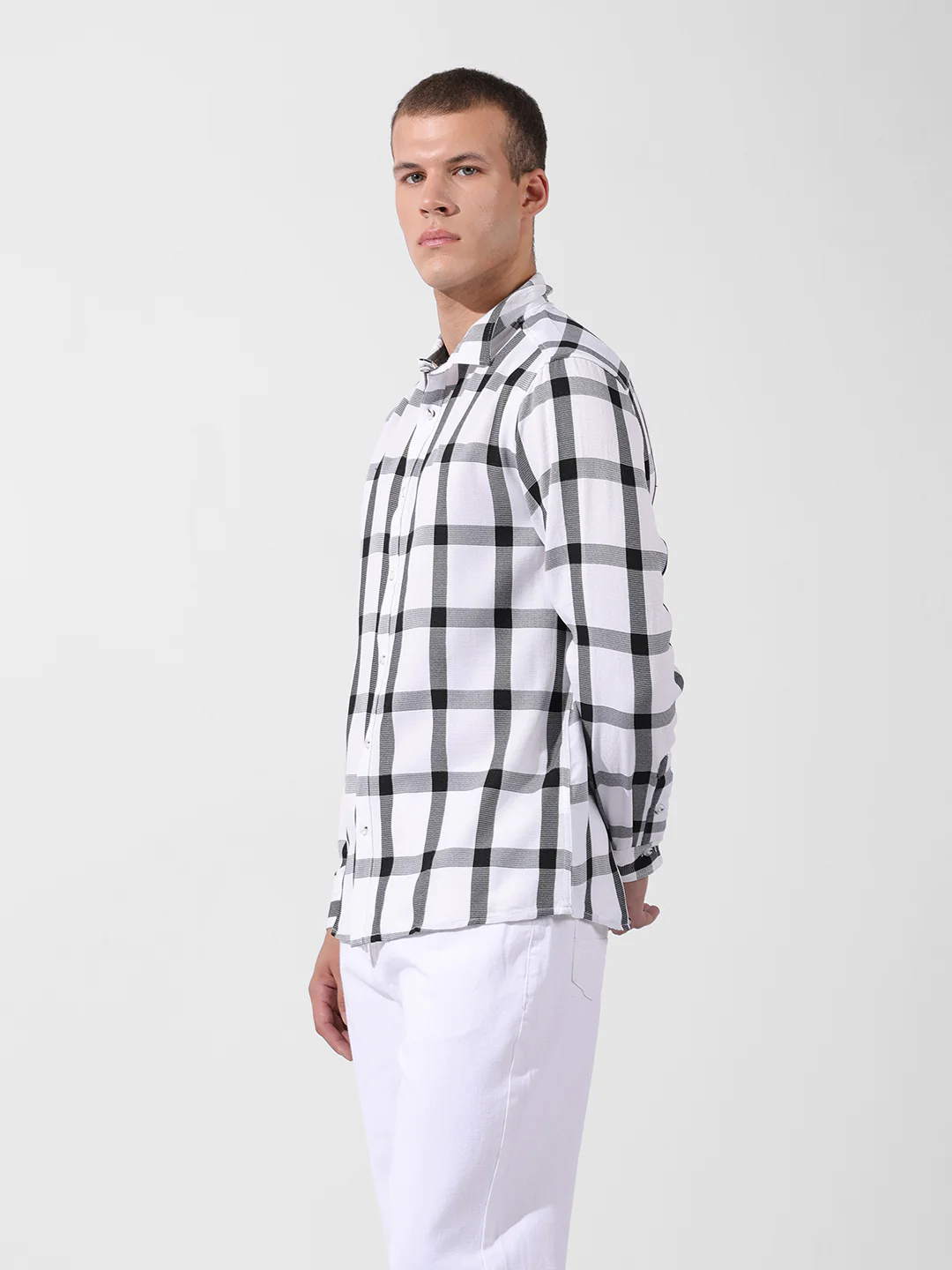 Men's White Regular Fit Checked Casual Shirt - Image 4