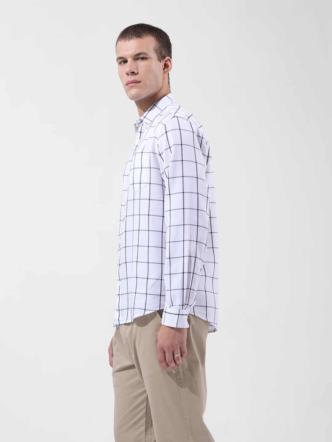 Men's White Slim Fit Checked Casual Shirt - Image 2