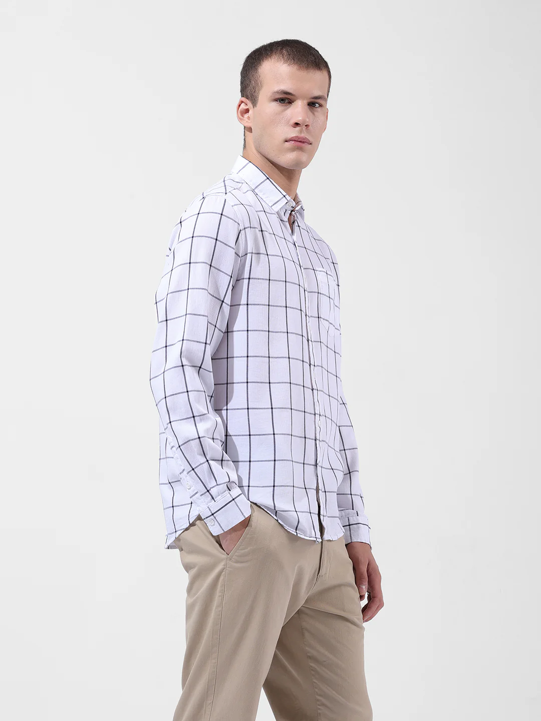 Men's White Slim Fit Checked Casual Shirt - Image 3