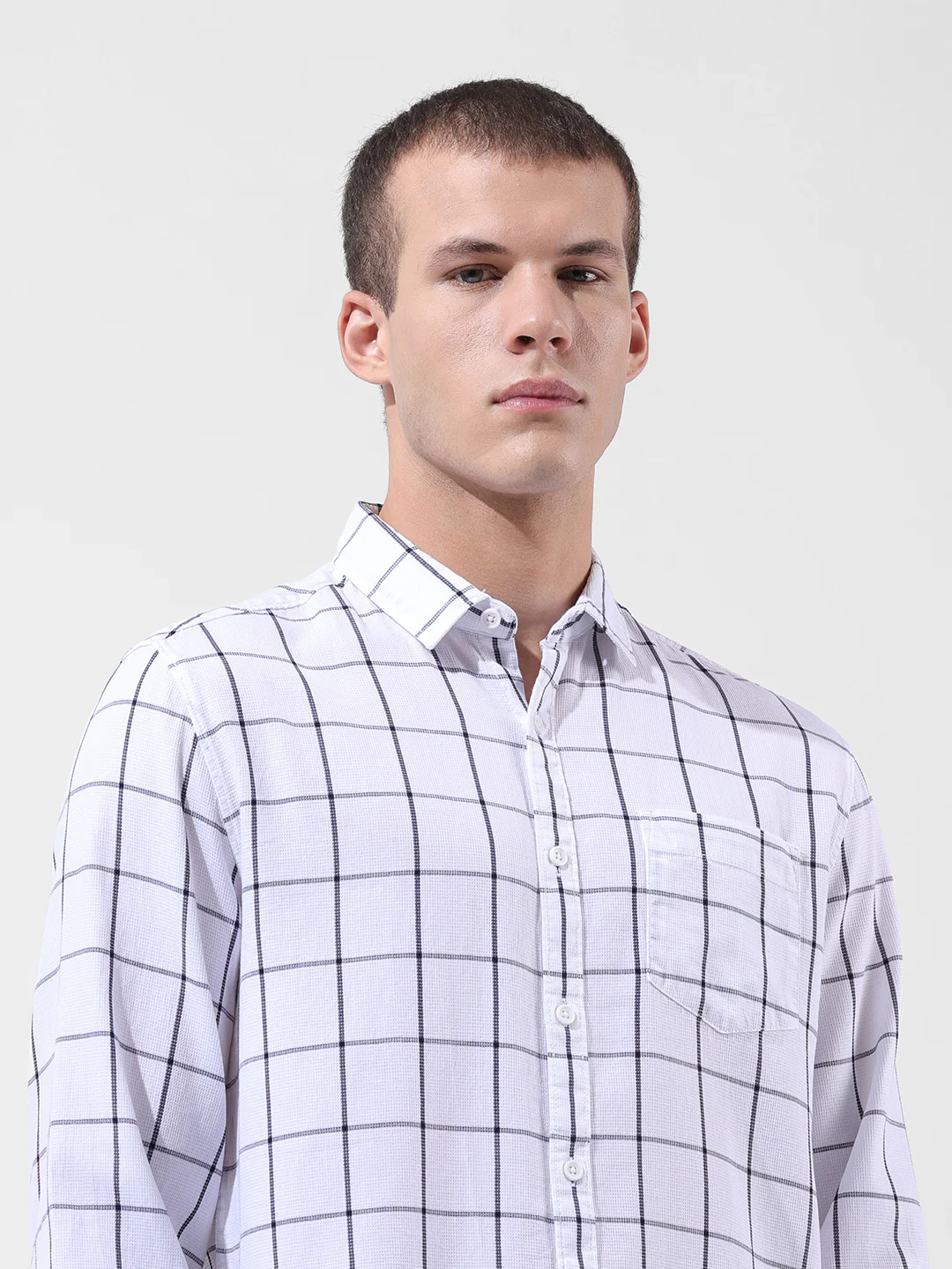 Men's White Slim Fit Checked Casual Shirt - Image 4