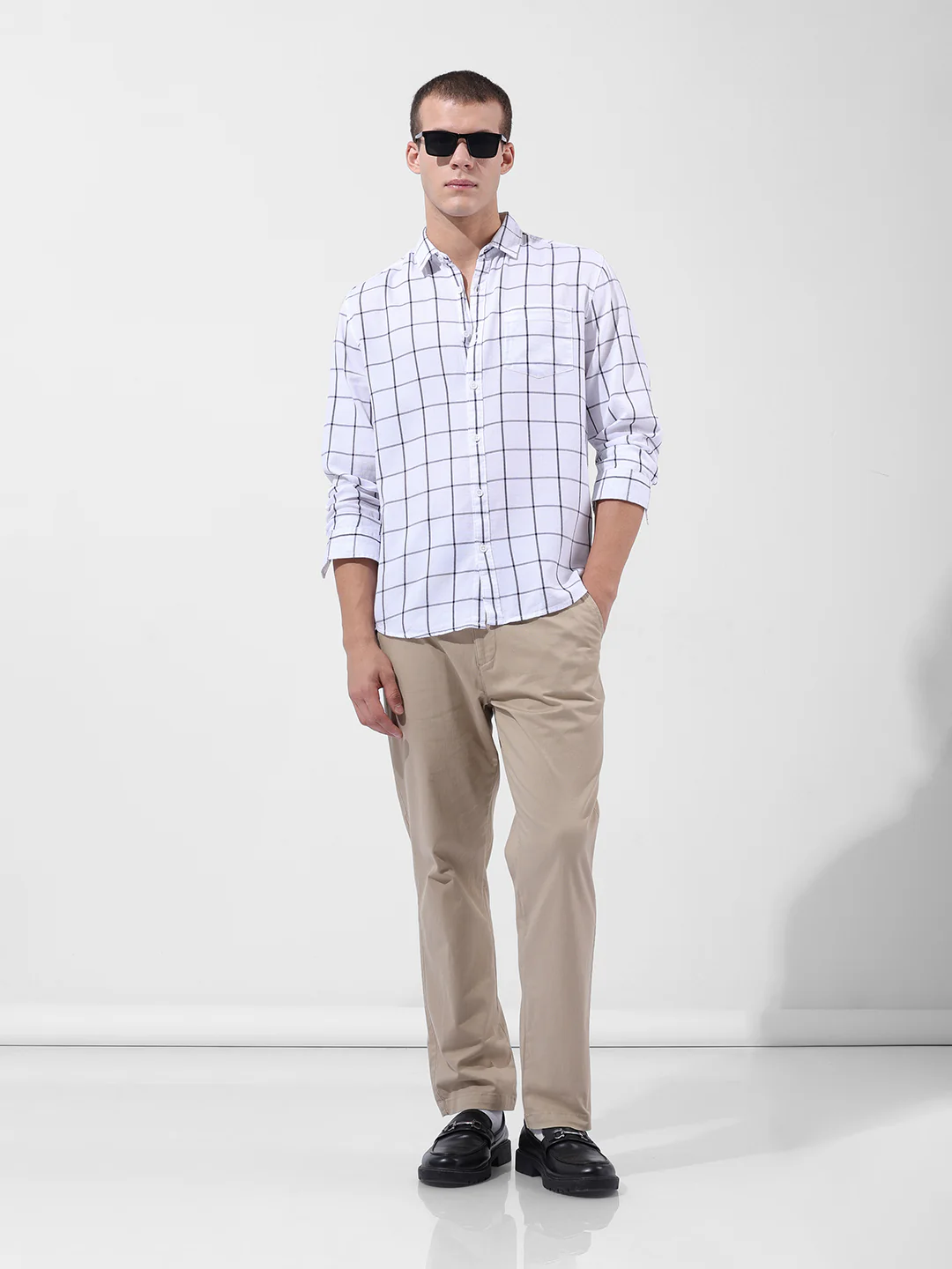 Men's White Slim Fit Checked Casual Shirt - Image 7