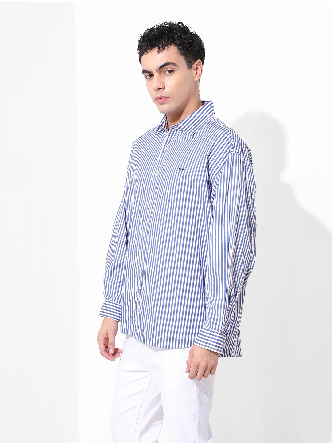 Men's White Oversized Fit Striped Street Wear Shirt - Image 3