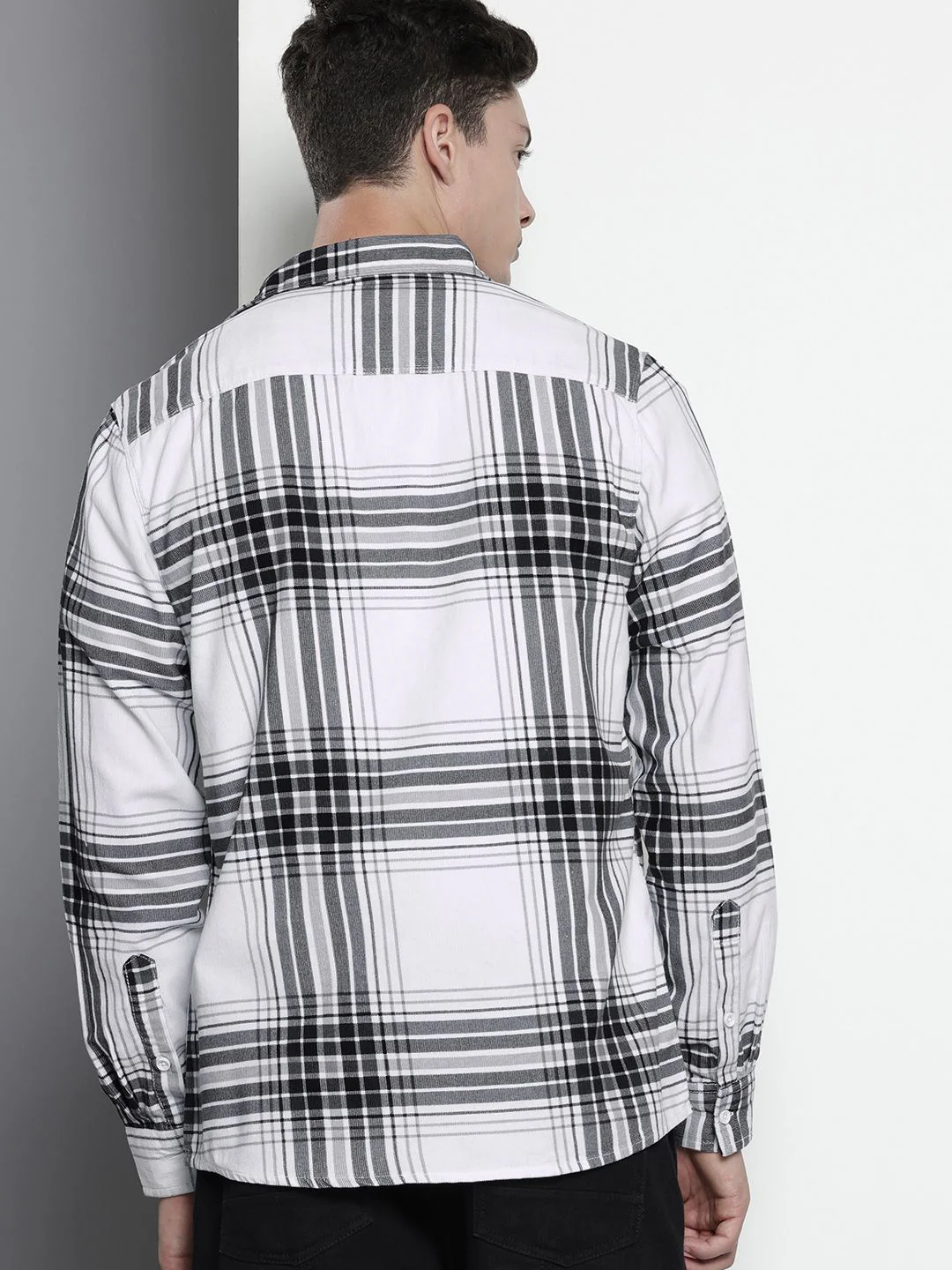 Men's White Regular Fit Printed Casual Shirt - Image 4