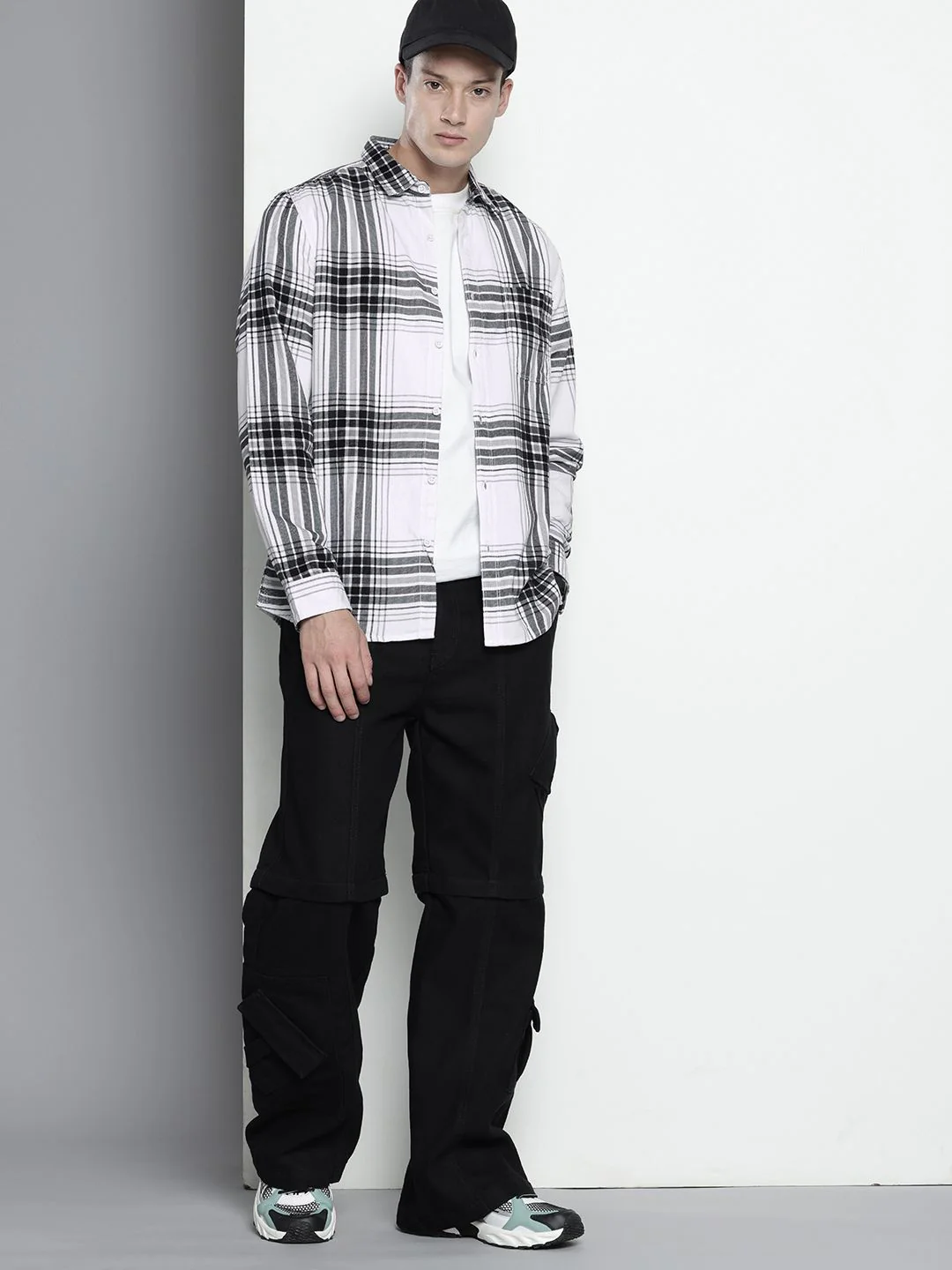 Men's White Regular Fit Printed Casual Shirt - Image 5