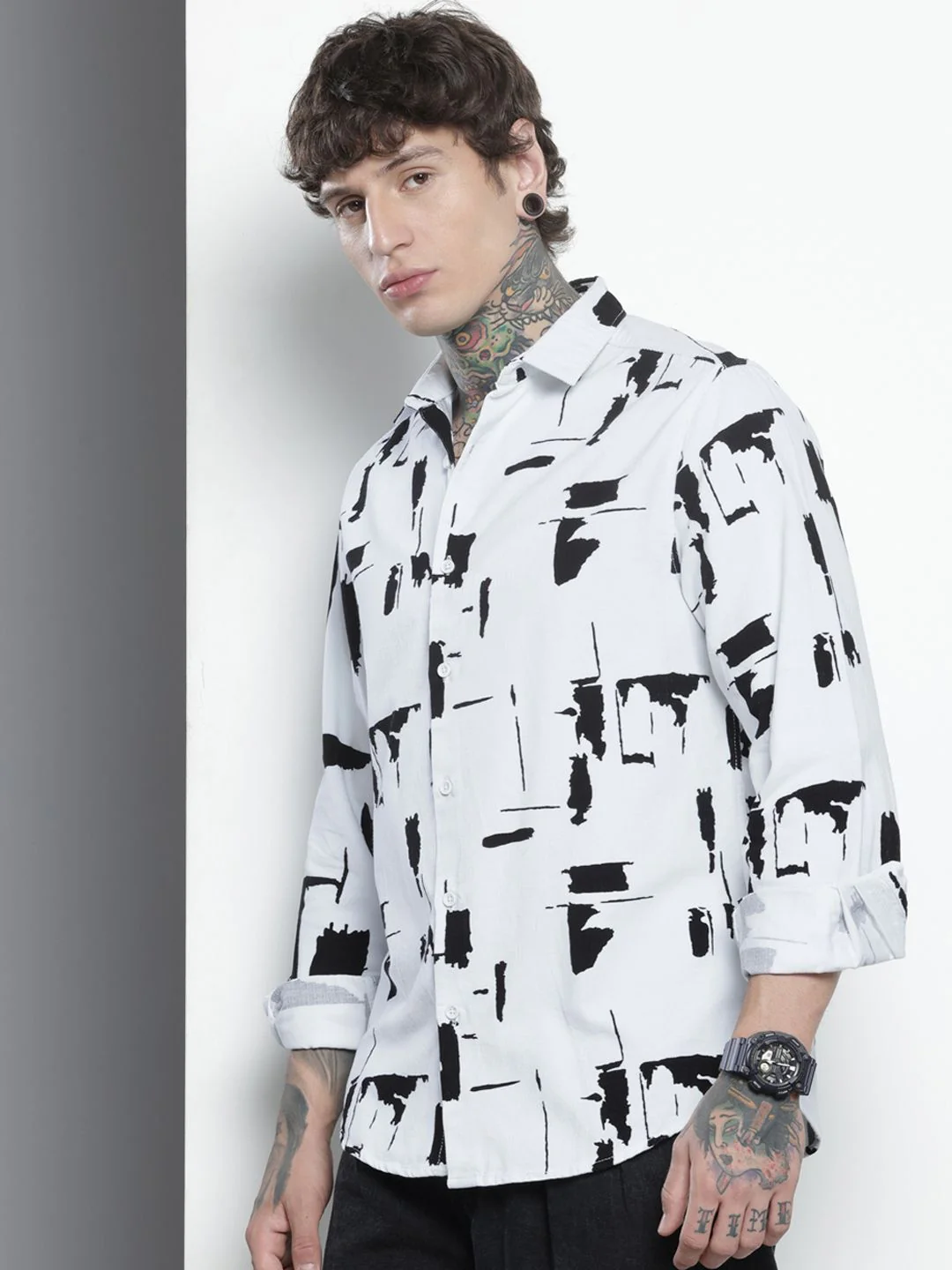 Men's White Regular Fit Printed Casual Shirt - Image 2