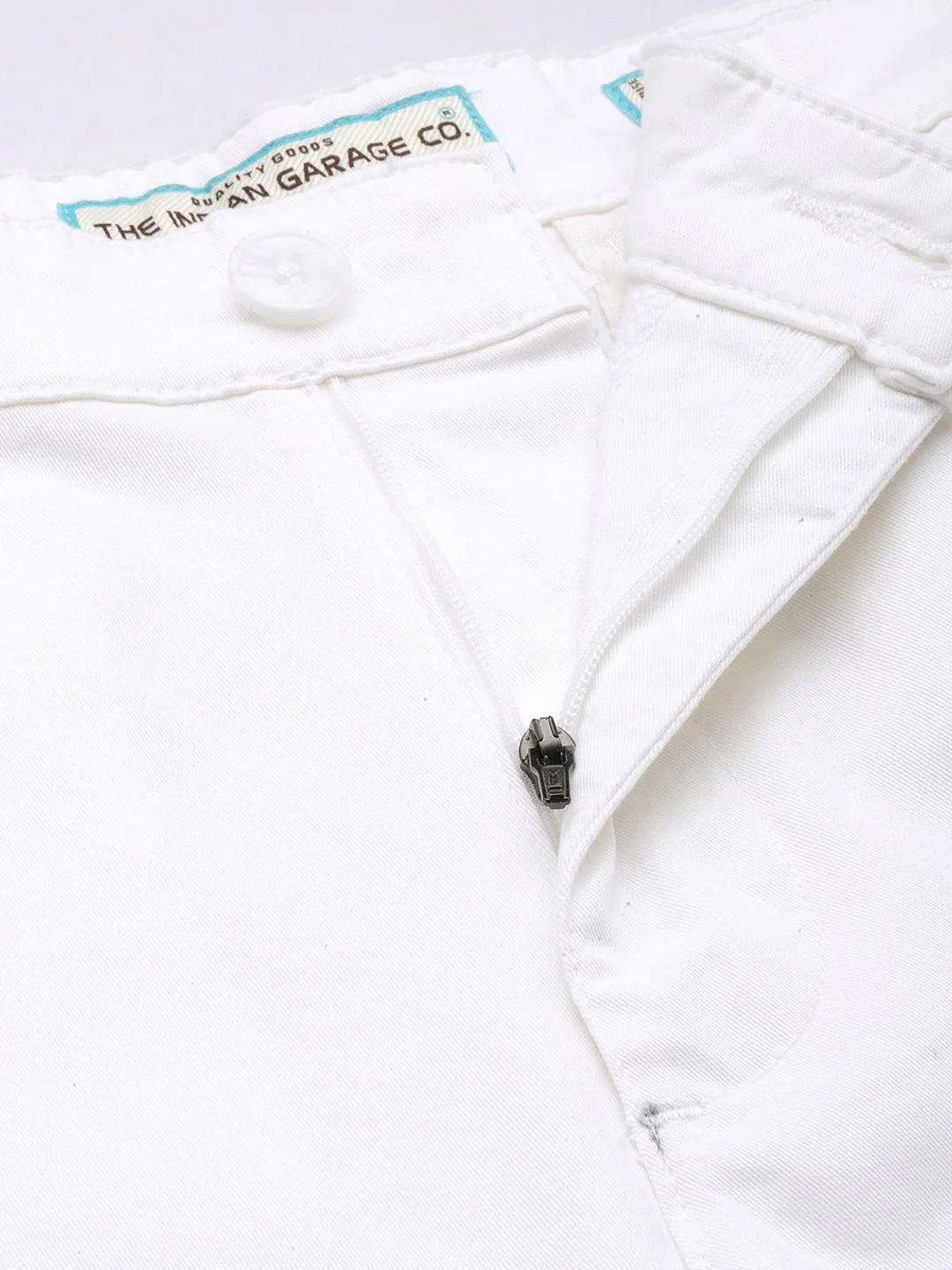 Men's White Regular Fit Solid Casual Shorts - Image 7
