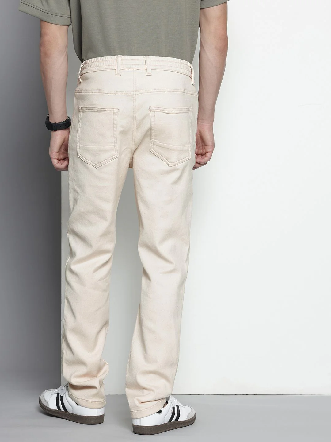 Men's Off White Regular Fit Solid Casual Jeans - Image 4