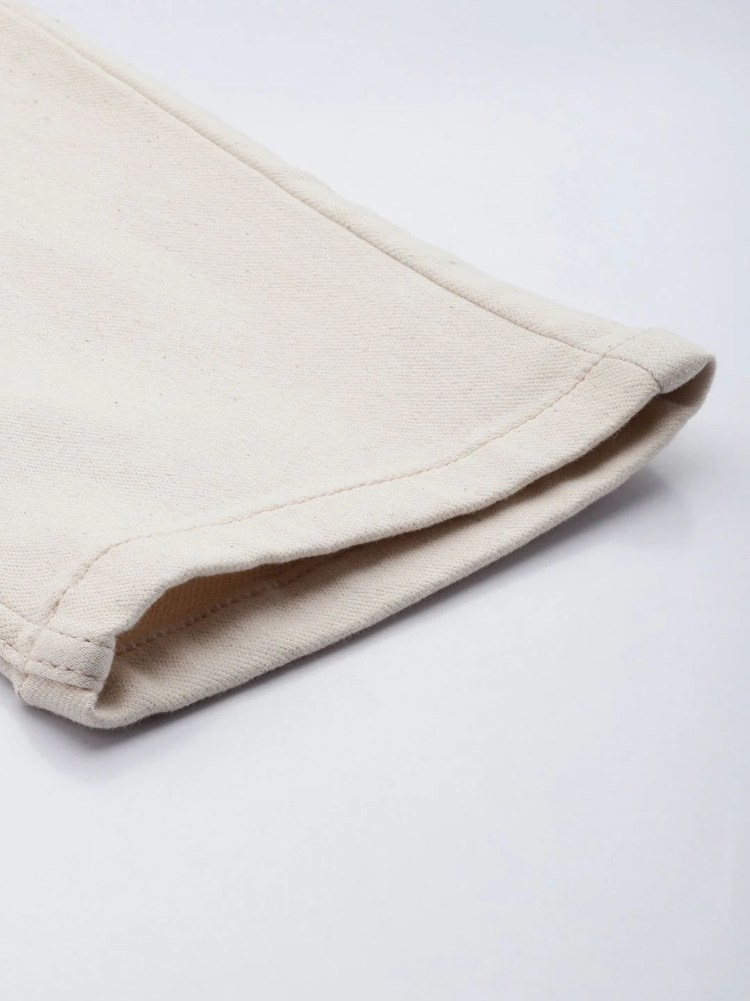 Men's Off White Regular Fit Solid Casual Jeans - Image 6