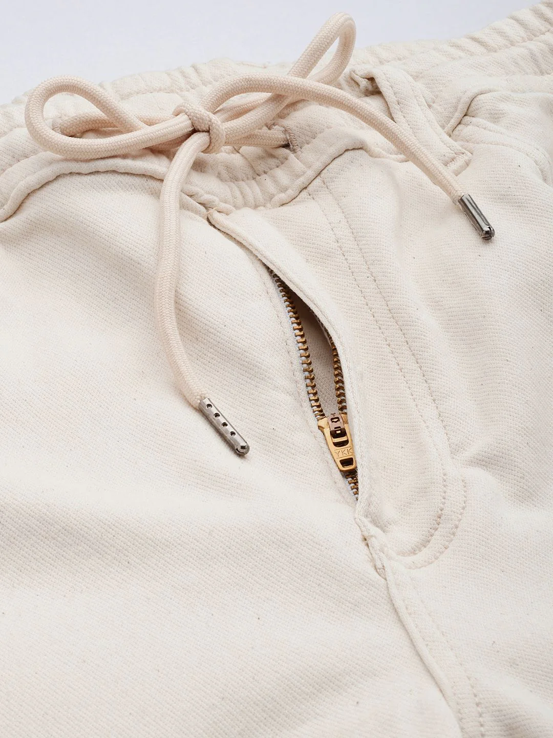 Men's Off White Regular Fit Solid Casual Jeans - Image 7
