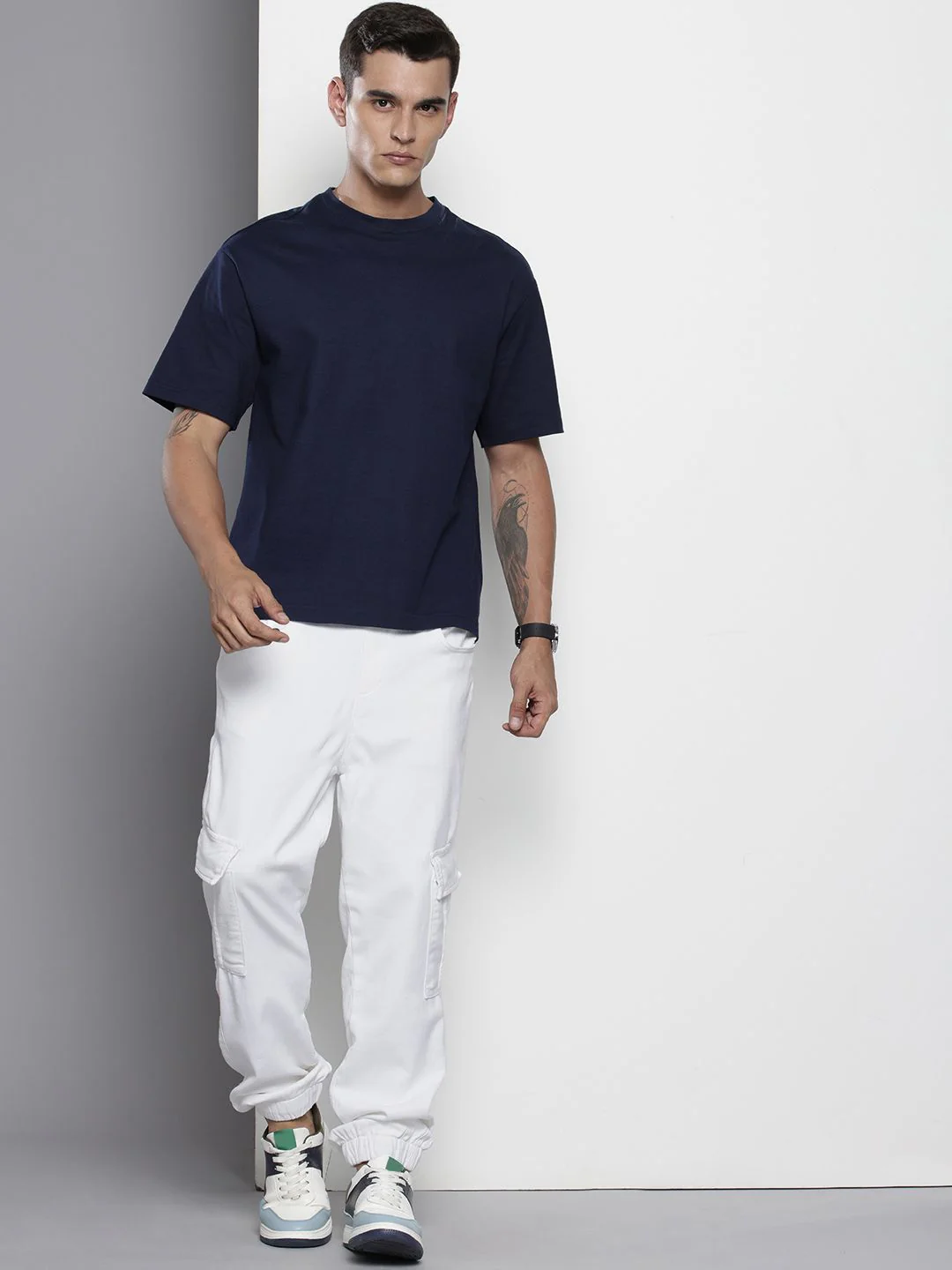 Men's White Regular Fit Solid Utility Jeans - Image 2