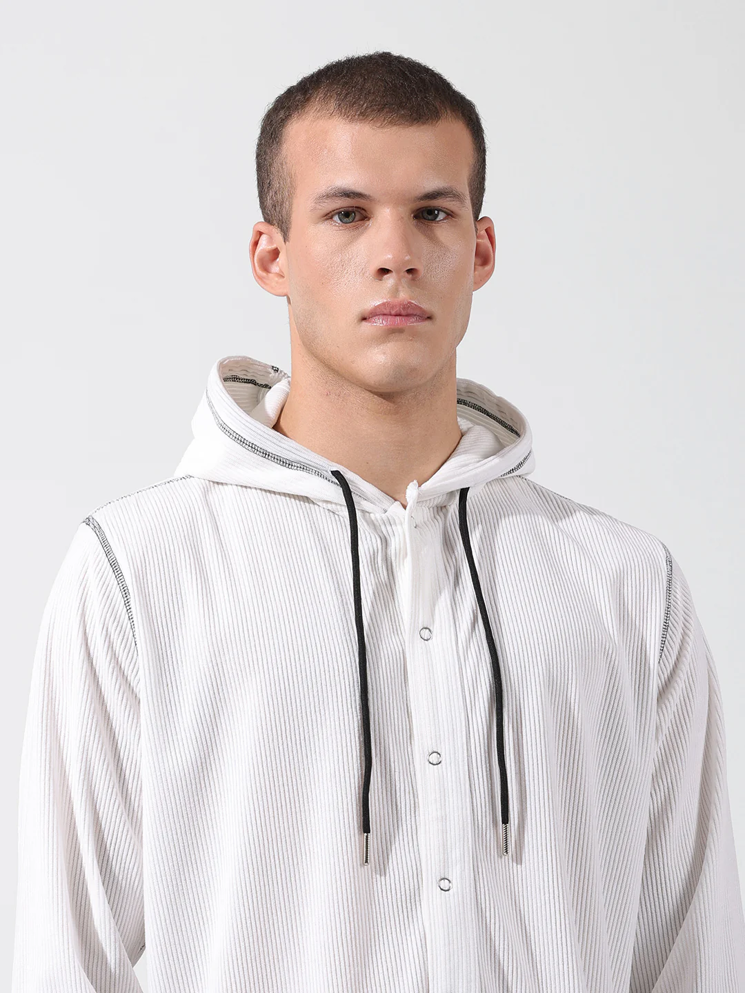 Men's White Regular Fit Solid Street Wear Shirt - Image 5