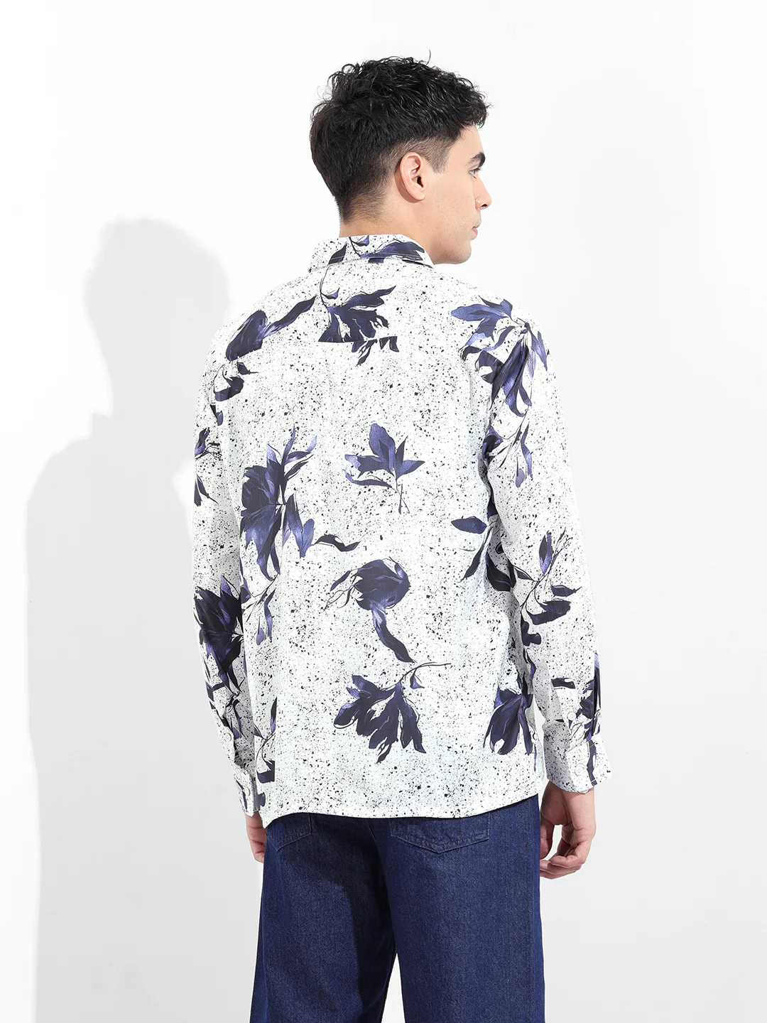 Men's White Relaxed Fit Printed Casual Shirt - Image 5