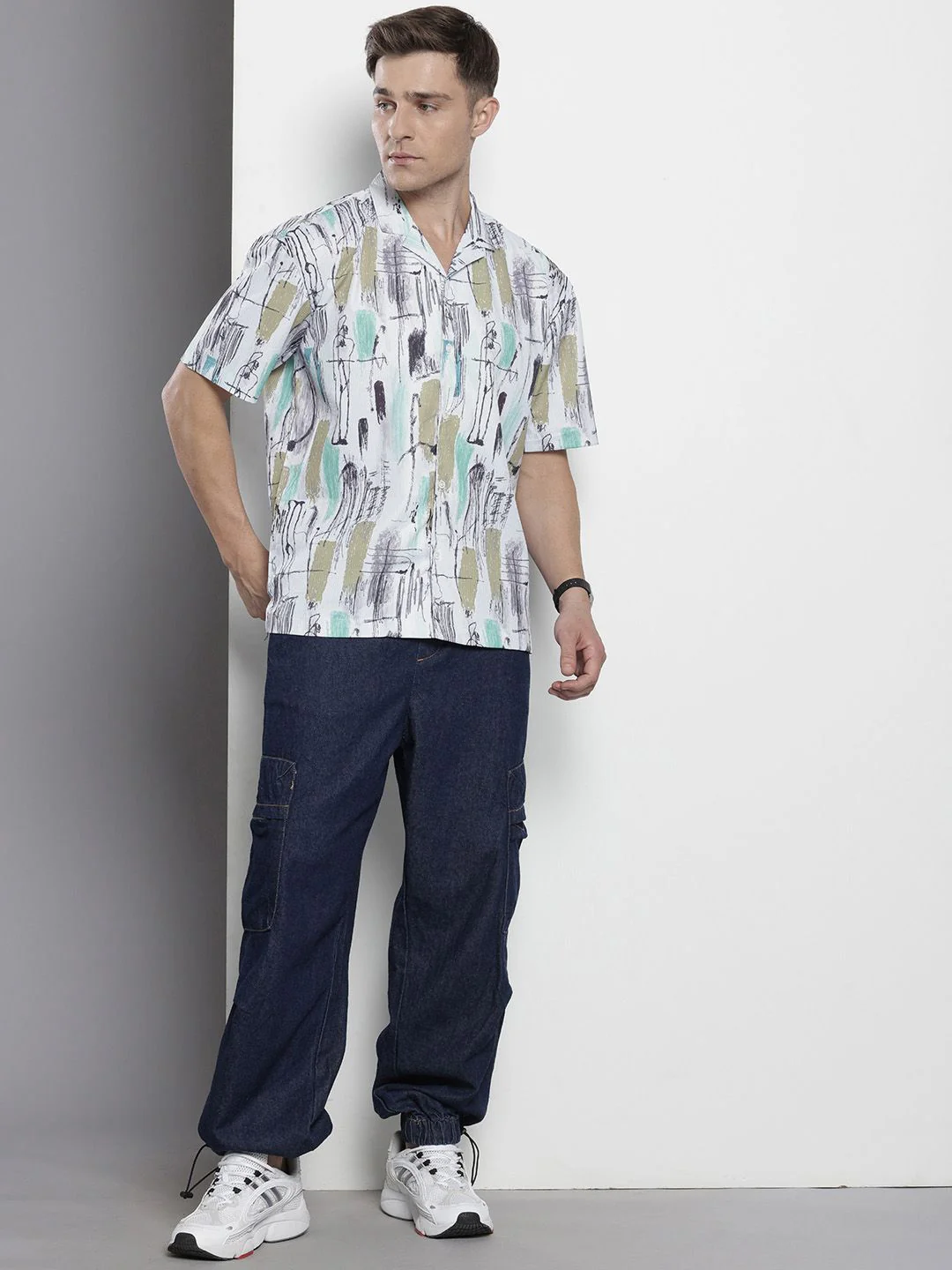 Men's White Relaxed Fit Printed Resort Wear Shirt - Image 3