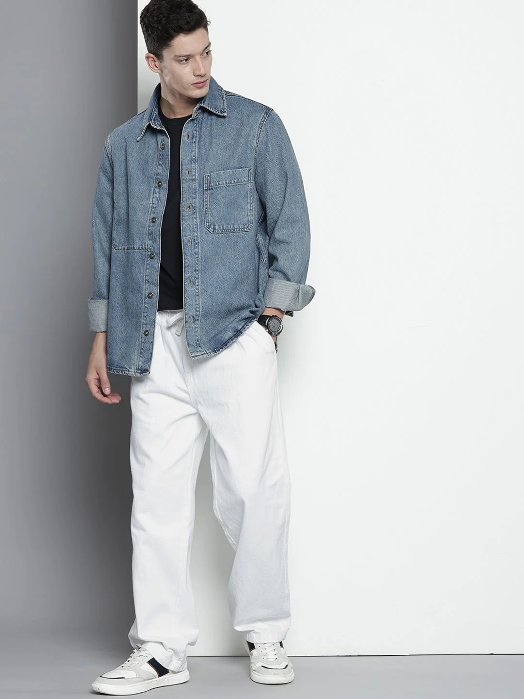 Men's White Relaxed Fit Solid Utility Jeans - Image 2
