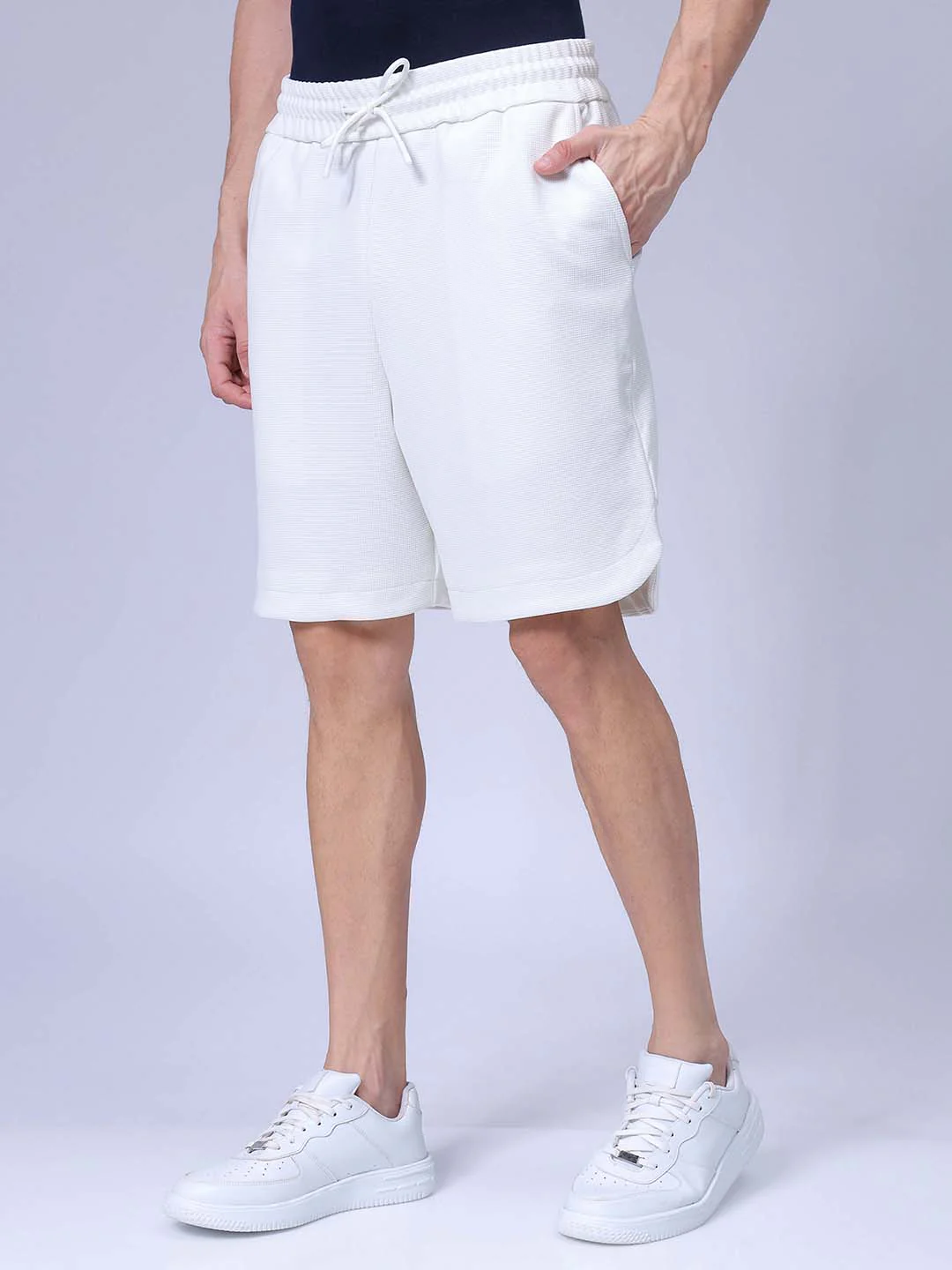 Men's White Relaxed Fit Solid Casual Shorts - Image 2