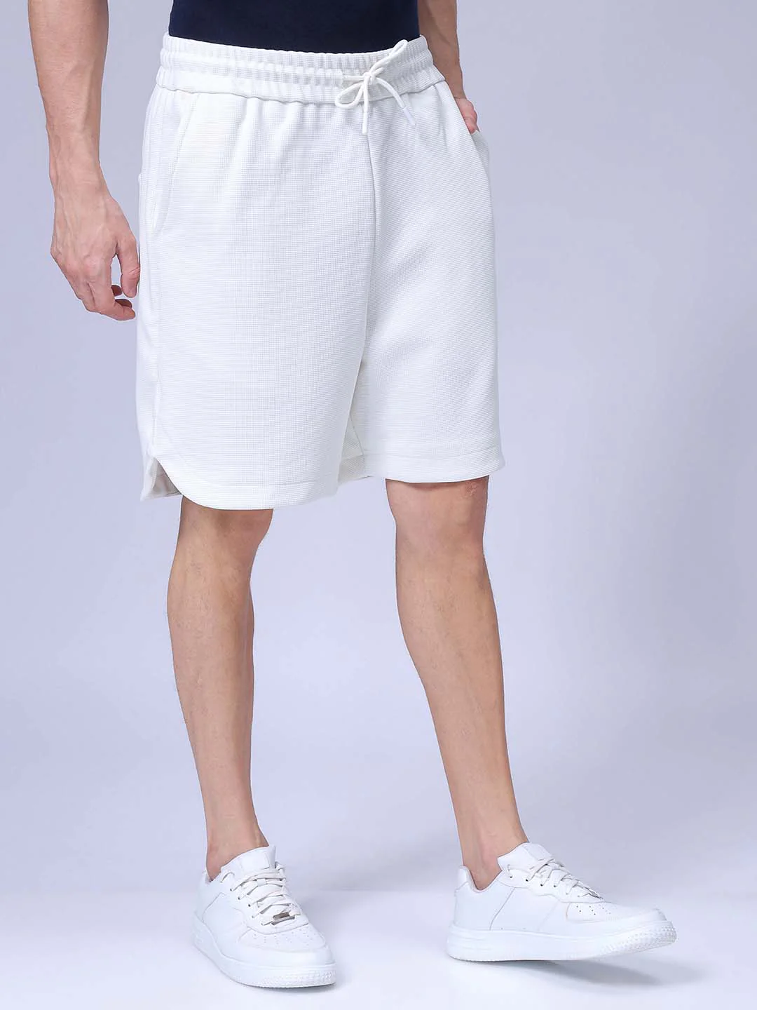 Men's White Relaxed Fit Solid Casual Shorts - Image 3