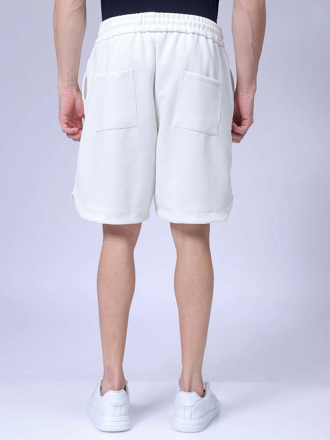 Men's White Relaxed Fit Solid Casual Shorts - Image 5
