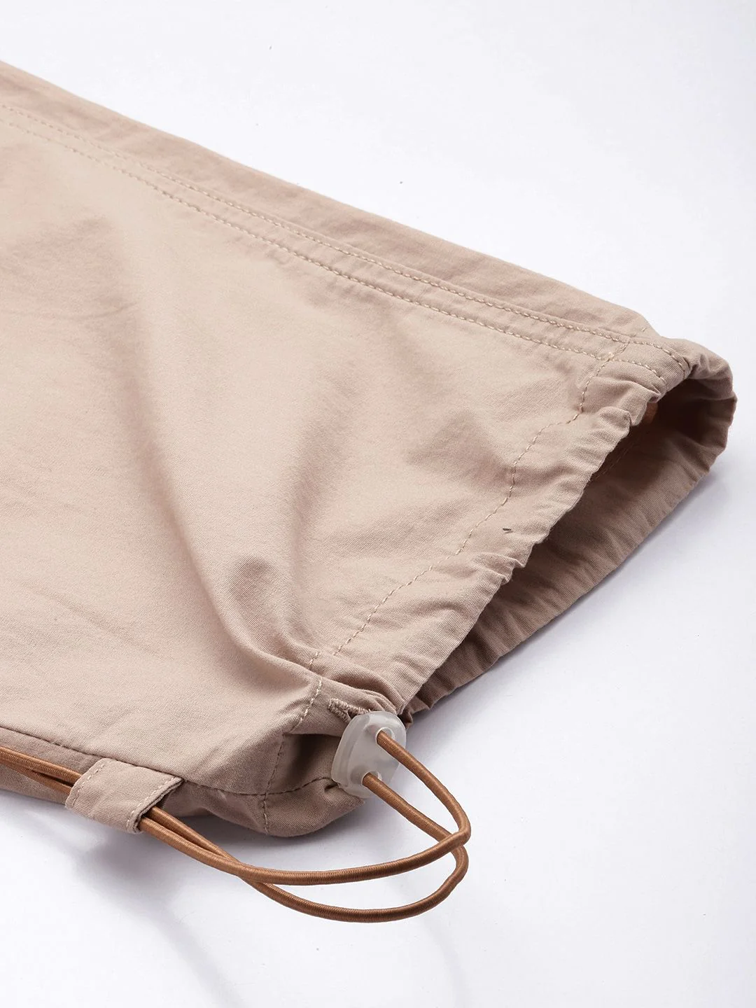 Men's White Relaxed Fit Solid Utility Jogger - Image 7