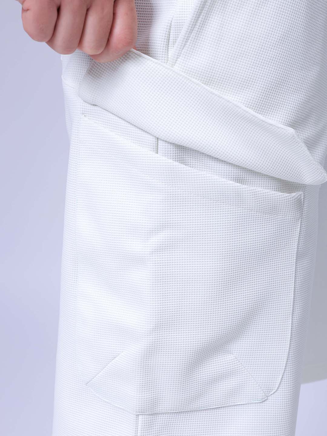 Men's White Relaxed Fit Textured Utility Shorts - Image 8