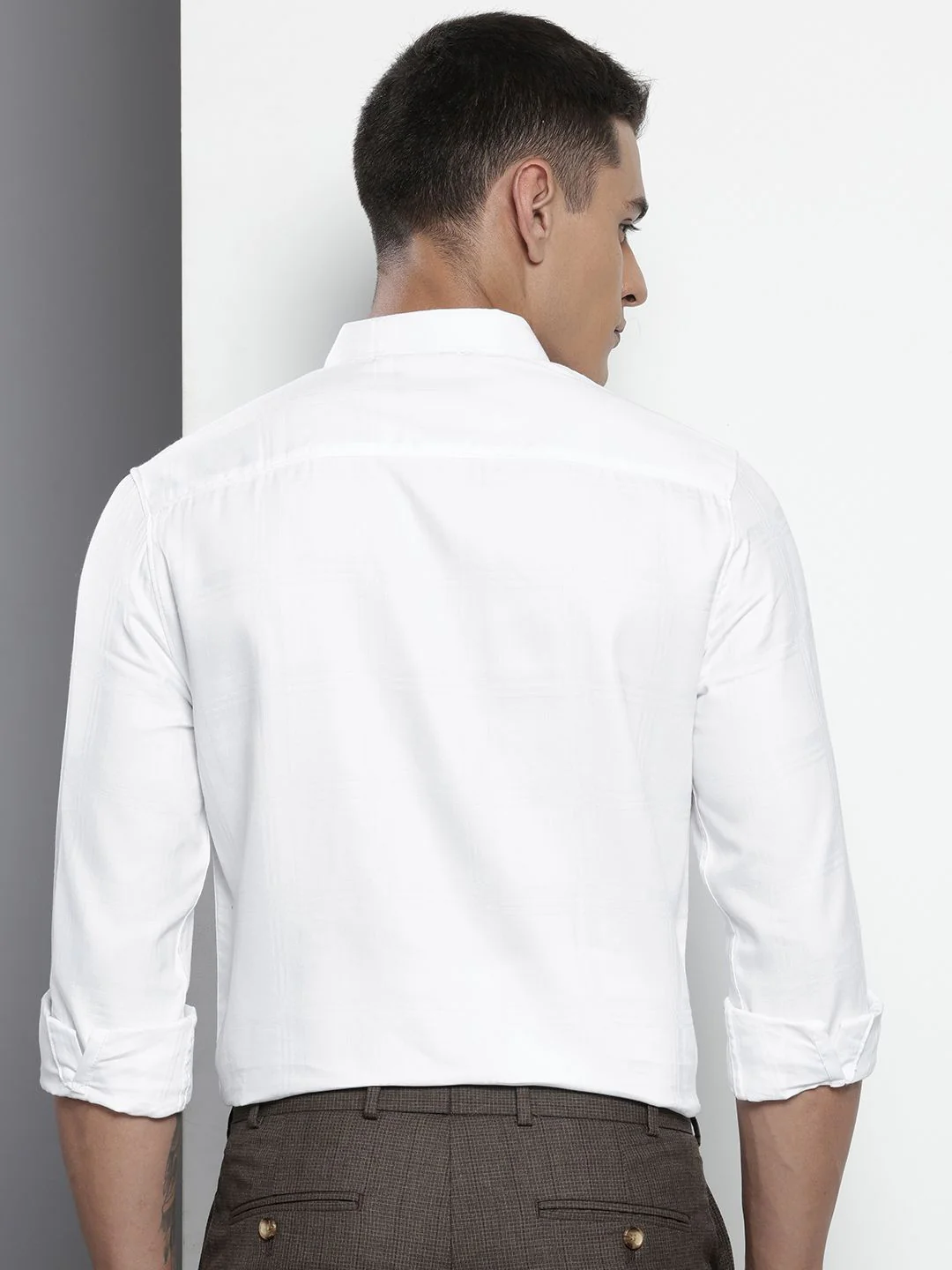 Men's White Slim Fit Textured Party Wear Shirt - Image 4