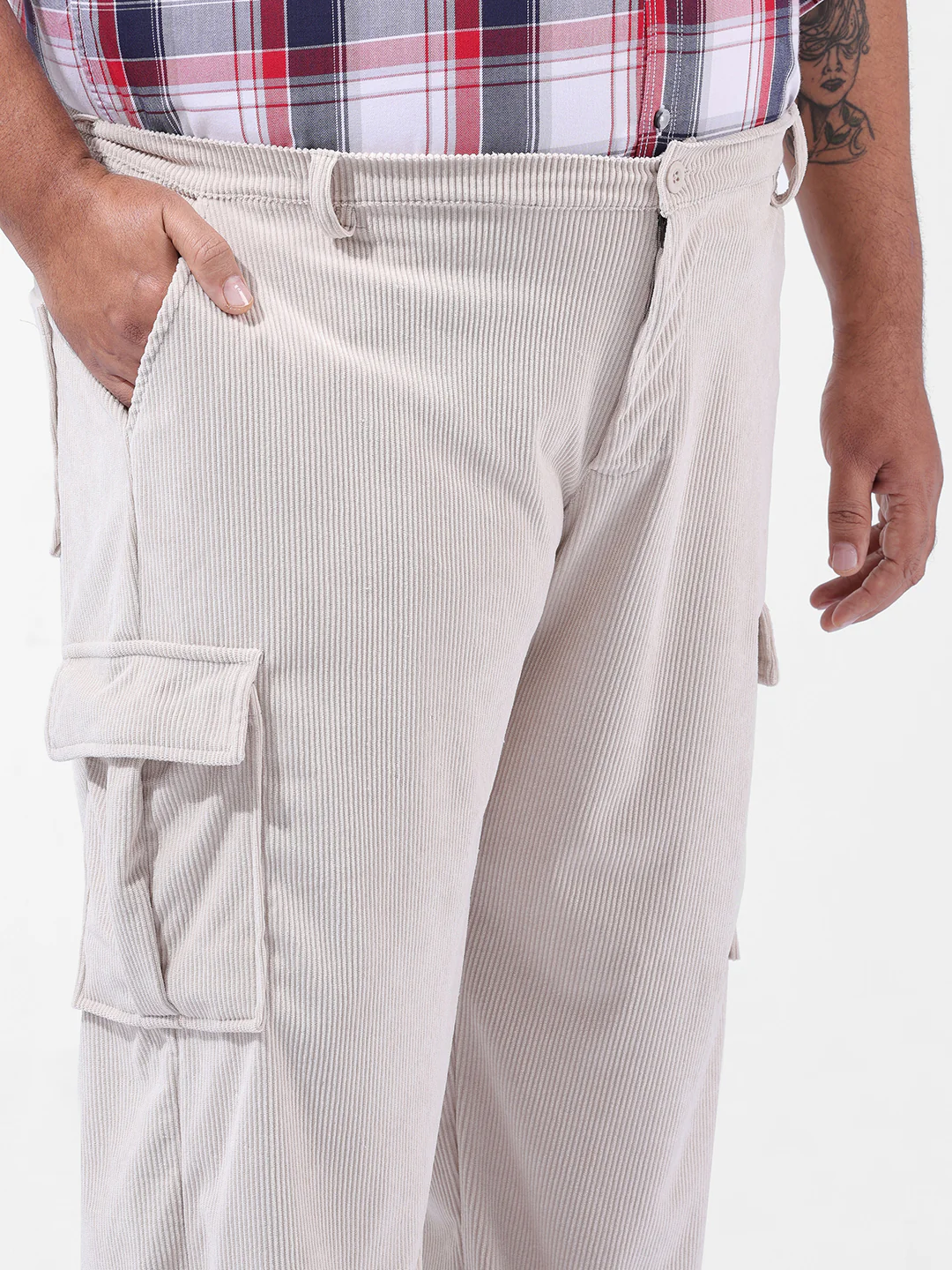 Men's Off White Loose Cargo Utility Joggers - Image 5