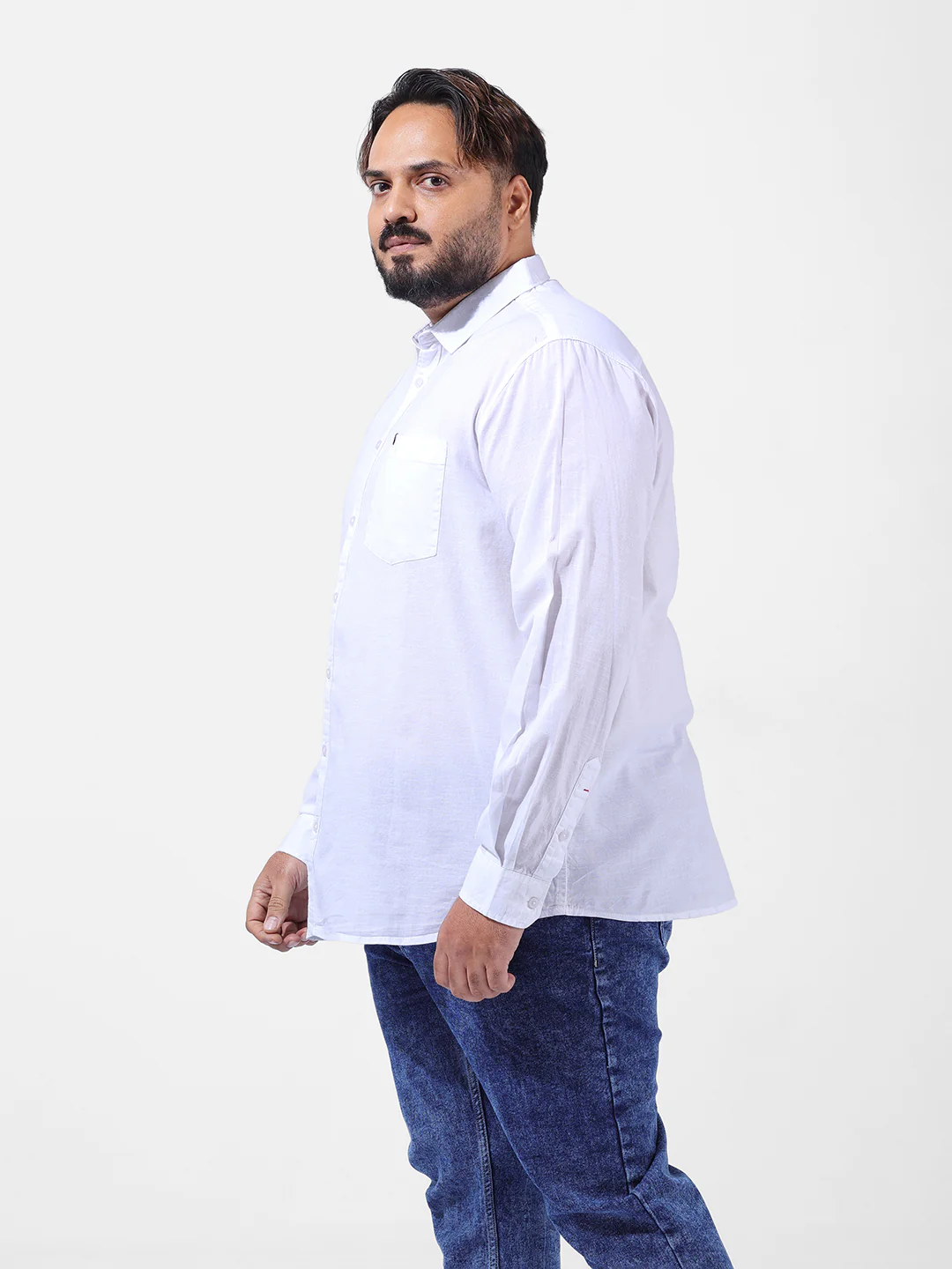 Men's White Oversized Fit Solid Casual Shirt - Image 3