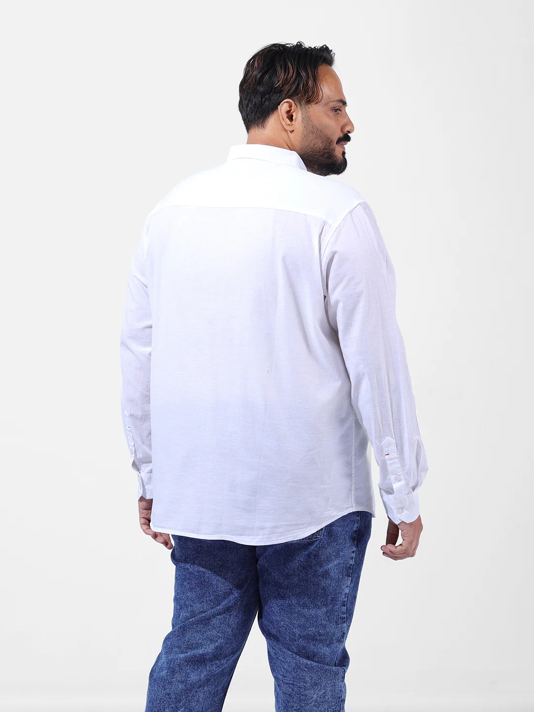 Men's White Oversized Fit Solid Casual Shirt - Image 4