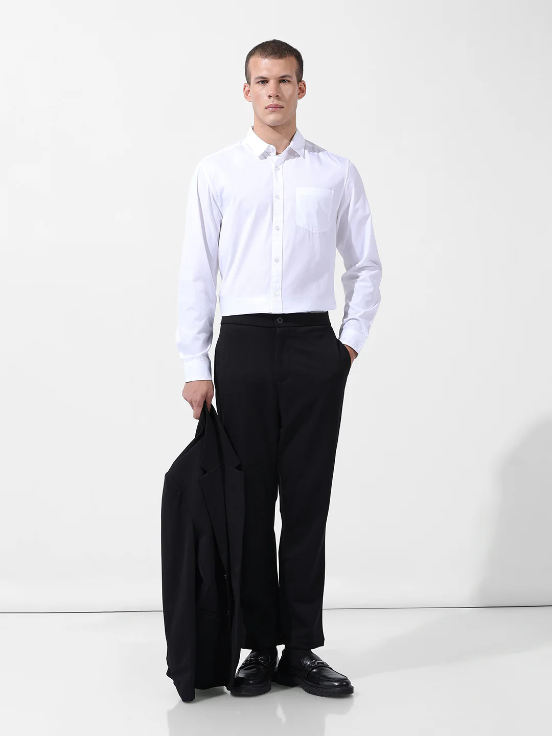 Men's White Regular Fit Solid Casual Shirt - Image 8