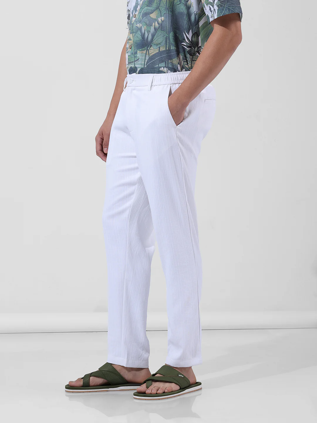 Men's White Regular Fit Solid Casual Trouser - Image 2