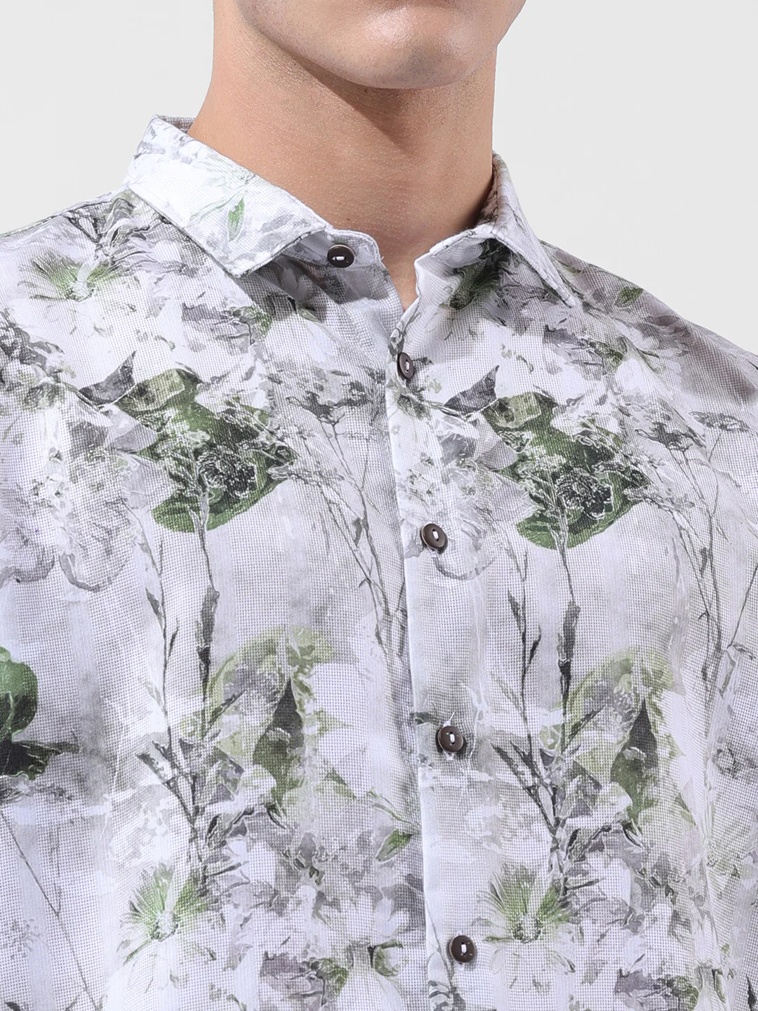 Men's White Relaxed Fit Solid Resort Wear Shirt - Image 6
