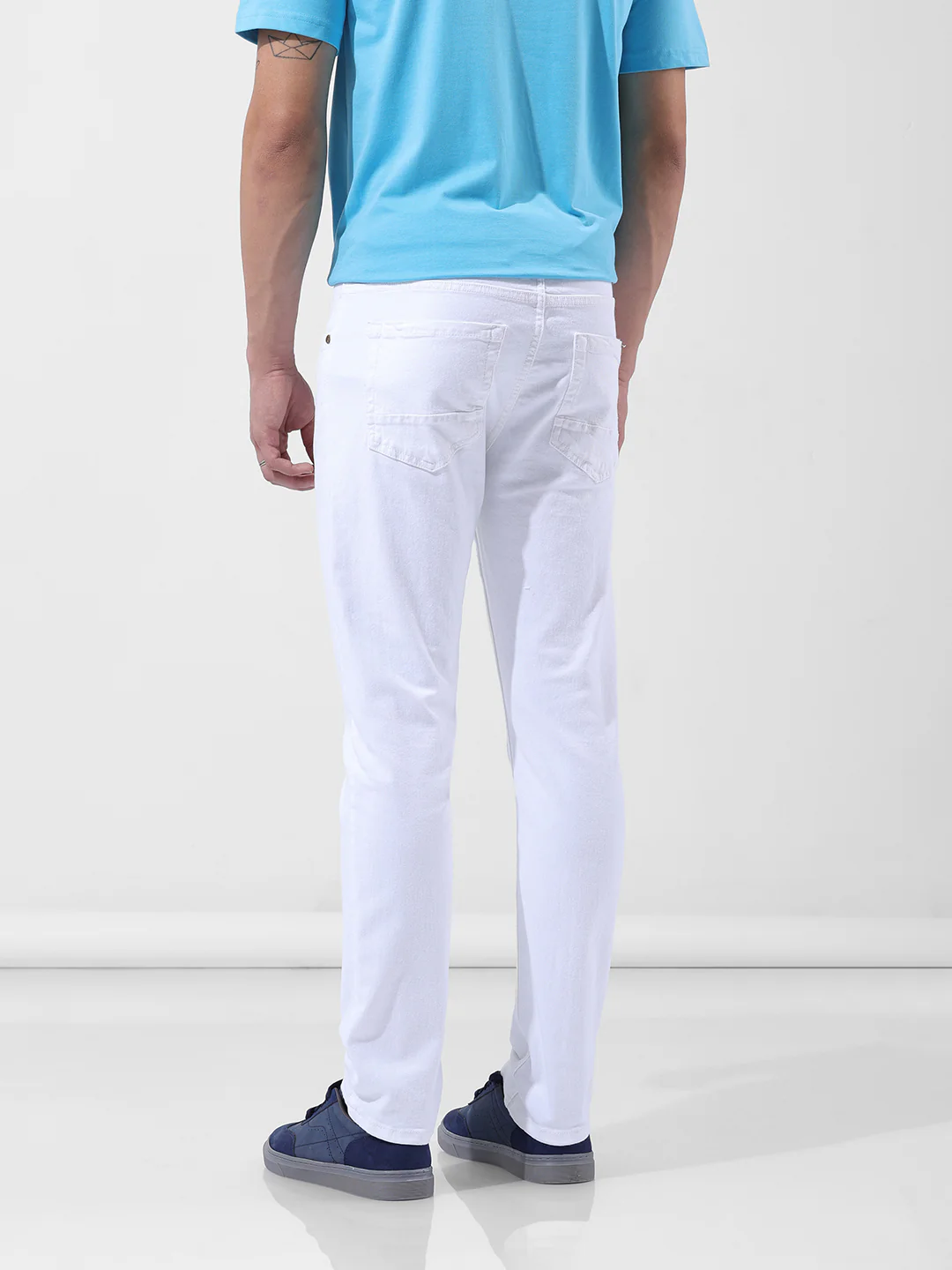 Men's White Slim Fit Solid Casual Jeans - Image 3