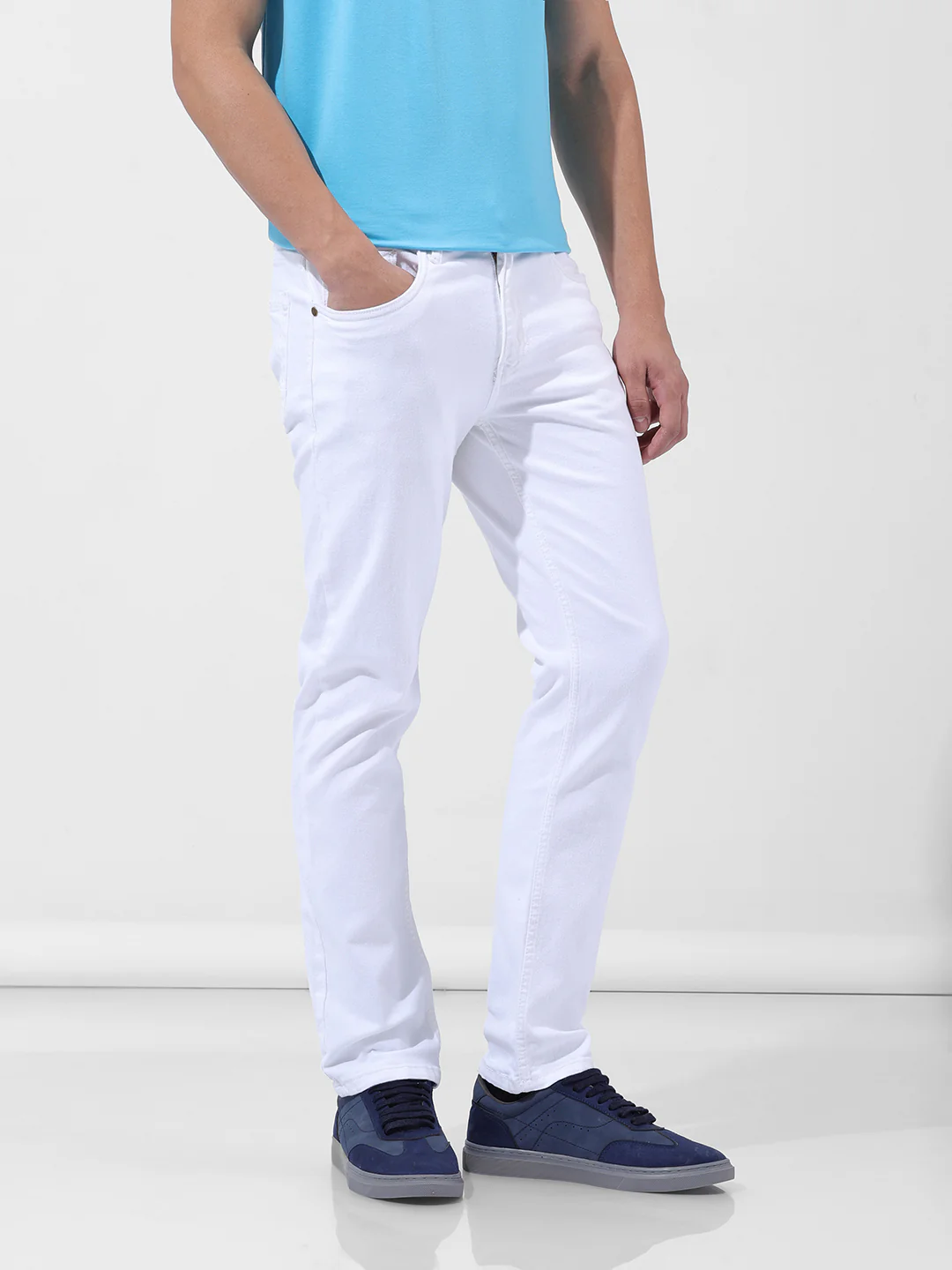 Men's White Slim Fit Solid Casual Jeans - Image 4