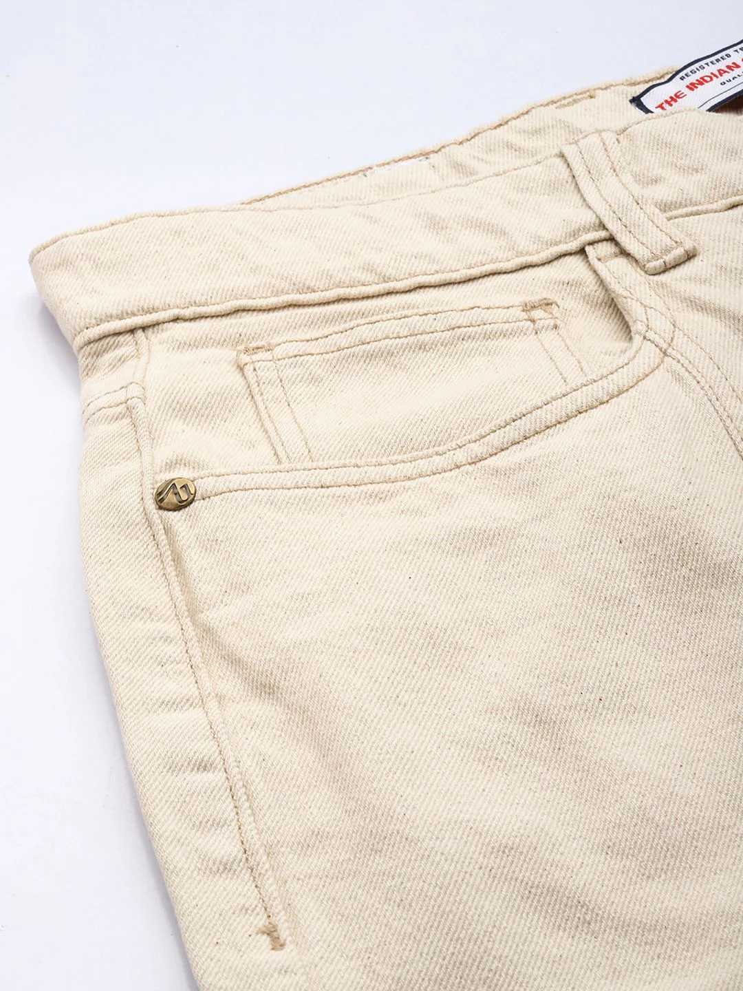 Men's Off White Wide Leg Fit Solid Utility Jeans - Image 6