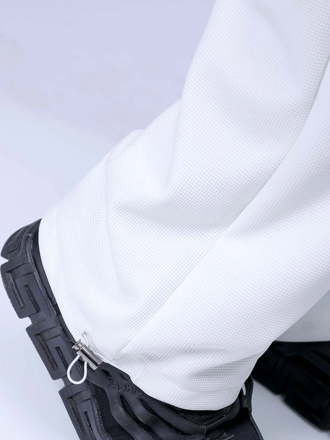 Men's White Wide Leg Fit Textured Utility Trouser - Image 8